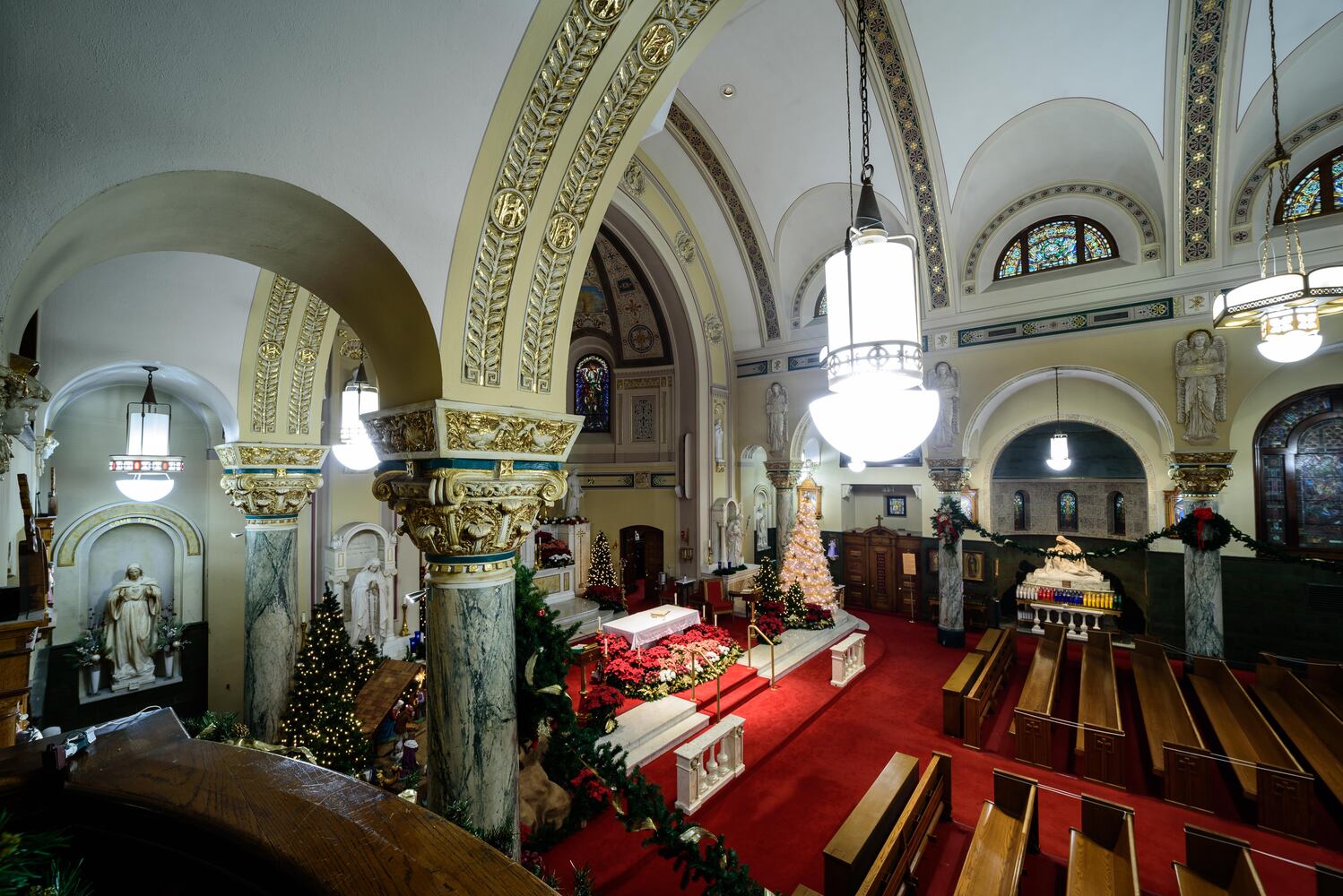 PHOTOS: Christmas Eve morning at St. Joseph Catholic Church in downtown Dayton