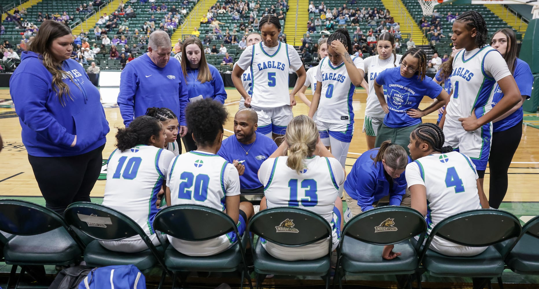 DDN 031226 Chaminade Julienne Copley