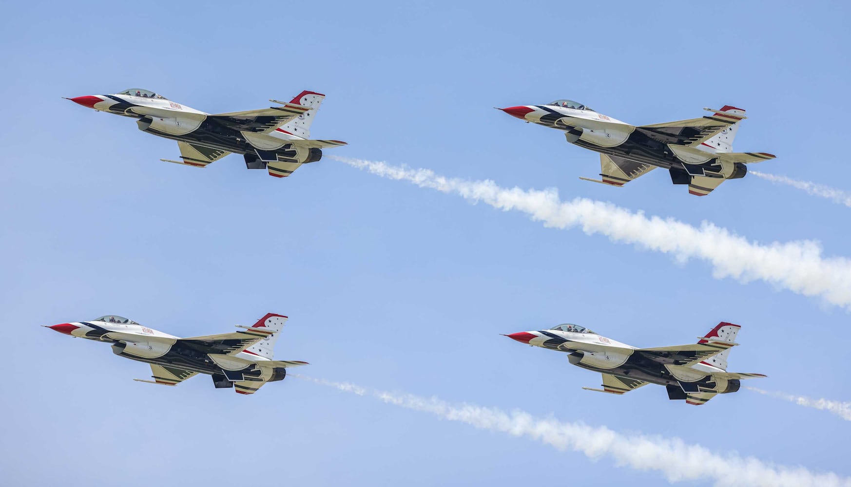 USAF Thunderbirds ahead of Dayton Air Show