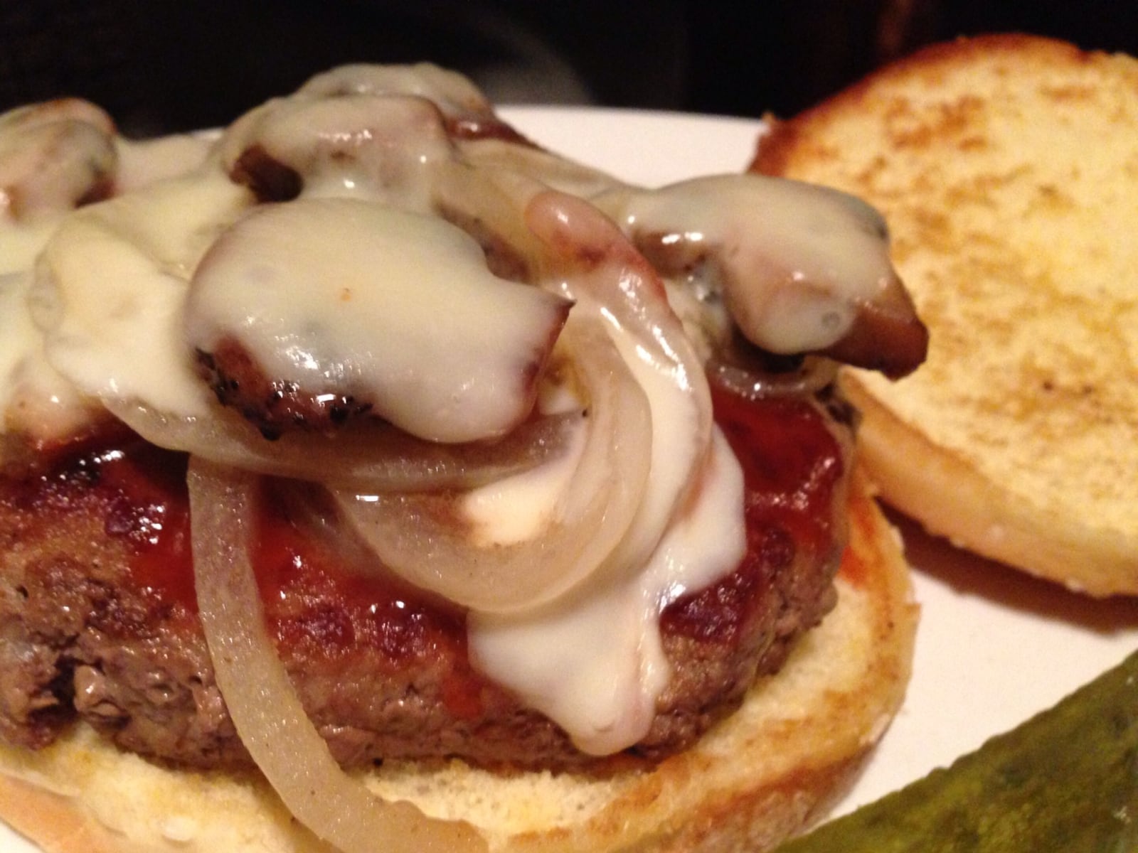 The Tavern Burger at the Buckhorn Tavern is so good you don’t need to slather it with condiments. (Staff photo by Connie Post)