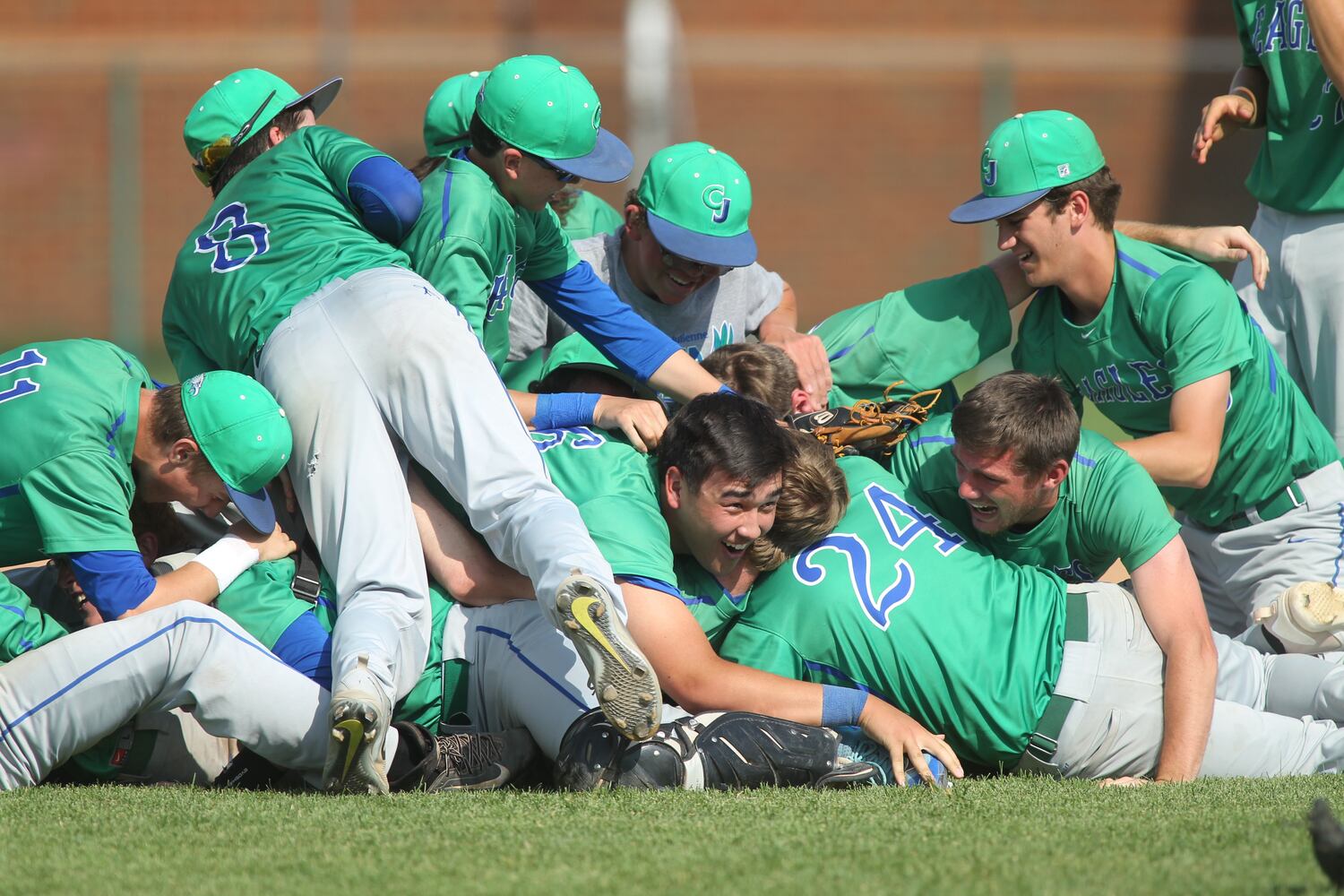 Photos: Chaminade Julienne wins regional baseball title