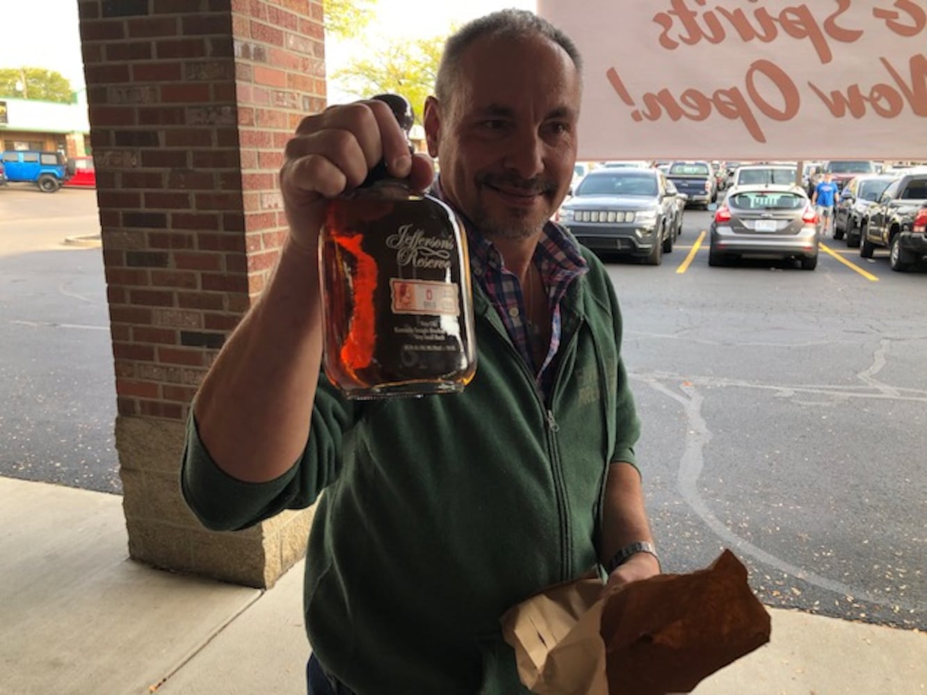 Bourbon lovers turn out in droves in Kettering for ‘Oopsie’ bourbon with a bargain price
