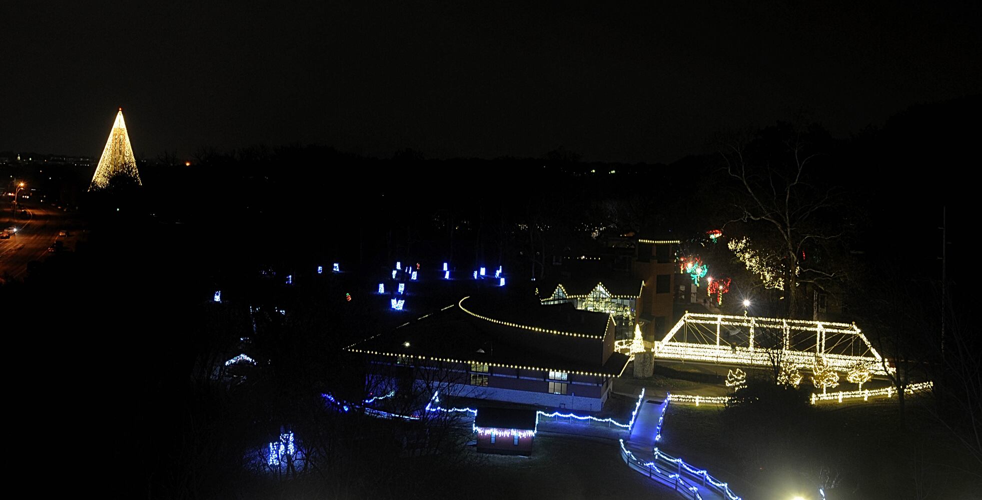 PHOTOS: Did we spot you at Carillon’s Tree of Light illumination?