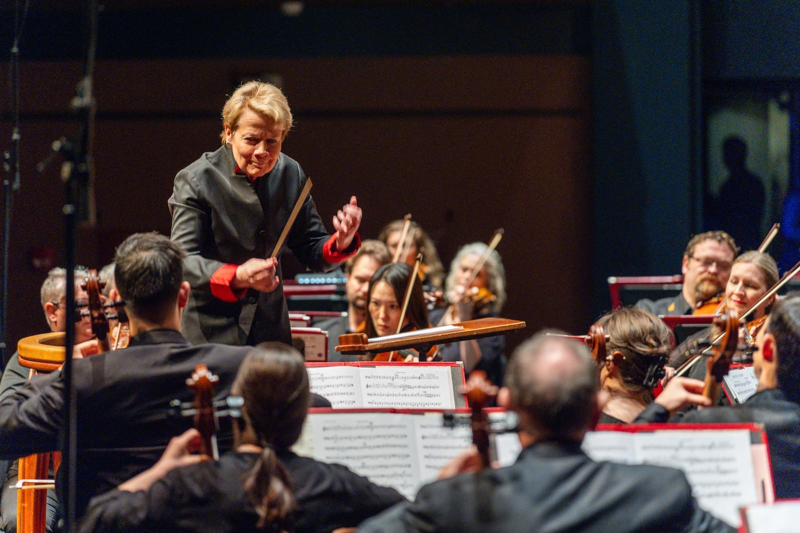 Marin Alsop conducting "Concert for Peace." RON VALLE PHOTOGRAPHY