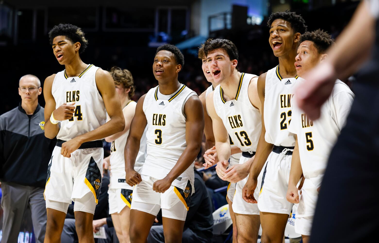 031123 Centerville vs Fairfield basketball