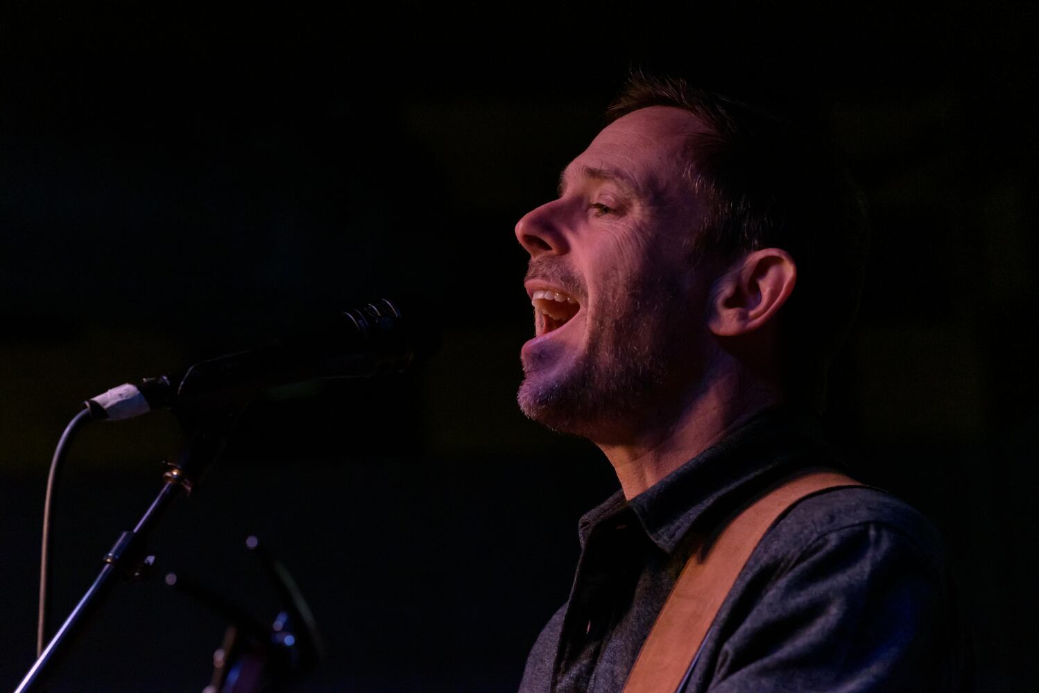 PHOTOS: Toad the Wet Sprocket’s Glen Phillips plays sold-out show at Yellow Cab Tavern
