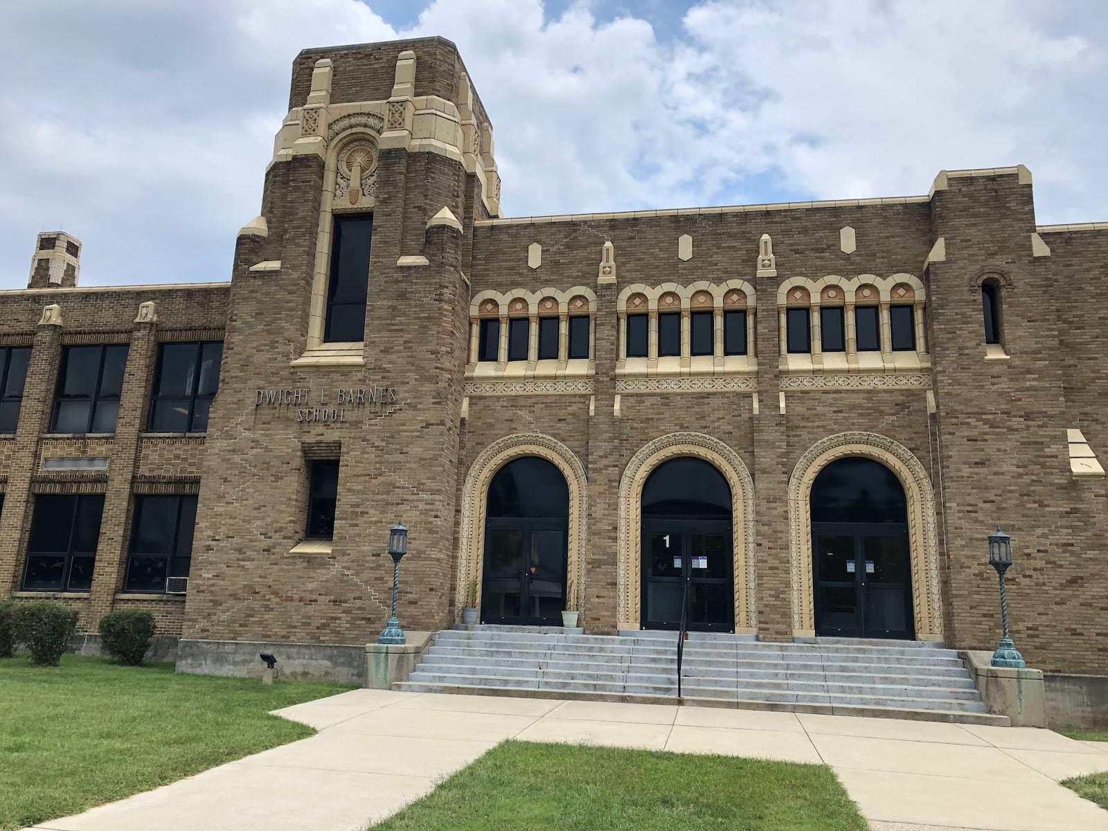 Kettering City Schools’ Barnes building at 3750 Far Hills Ave. is slated to undergo a major rehabilitation and renovation as part of a collaboration among the district, Schiewetz Foundation of Dayton, city of Kettering and COhatch. STAFF