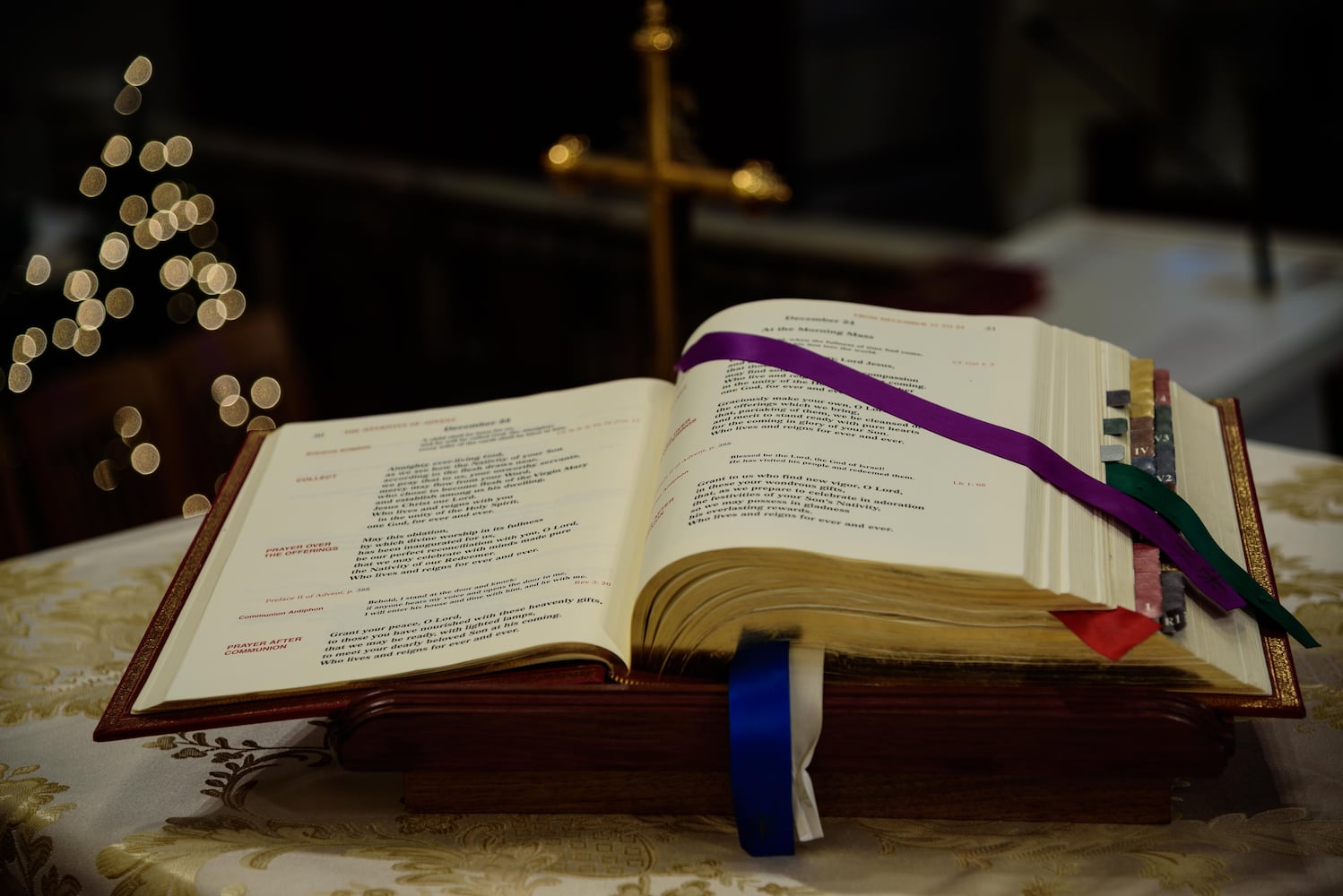 PHOTOS: See the oldest Catholic parish in Dayton decorated for Christmas