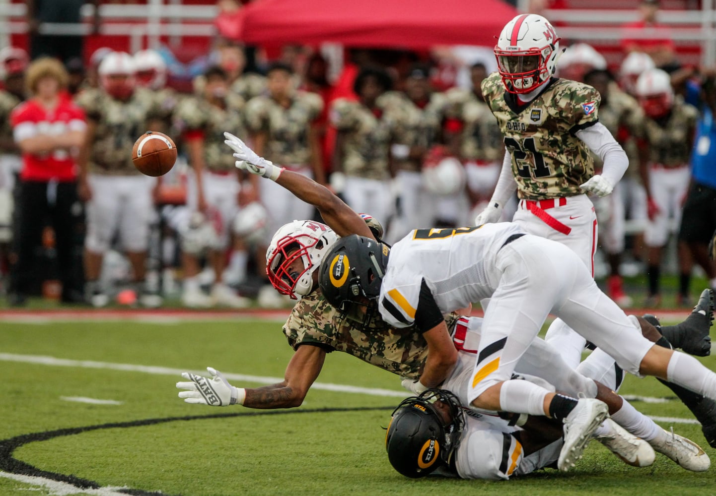 Fairfield beasts Centerville in season opener football
