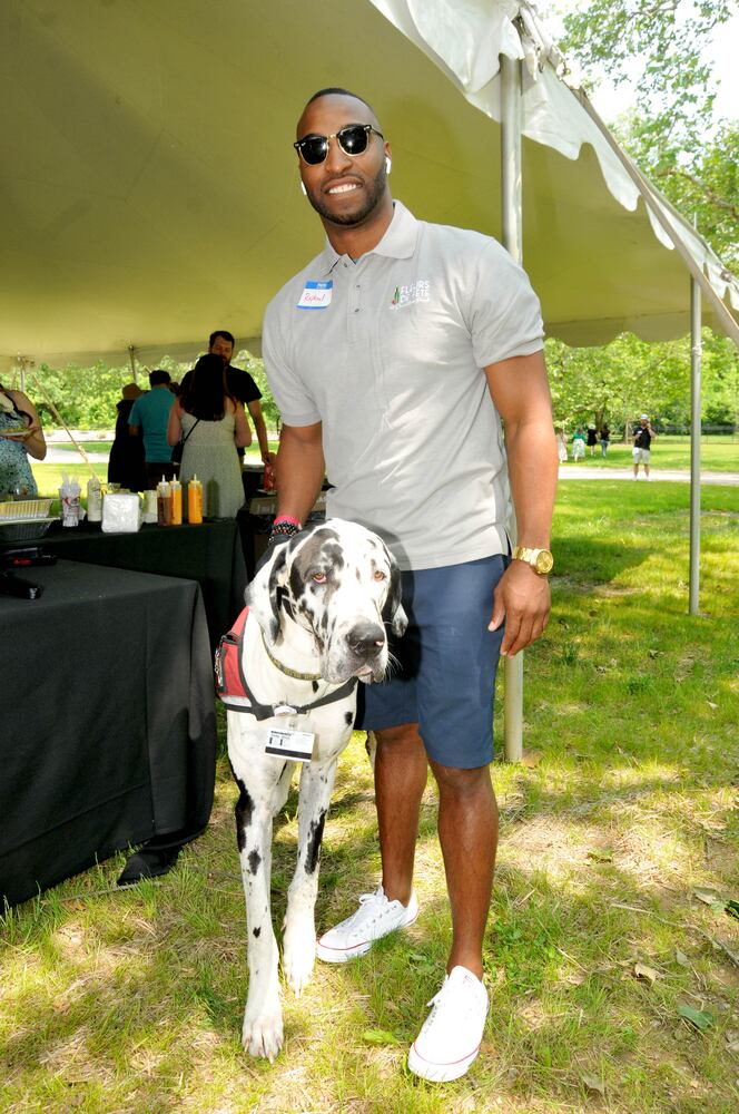 Did we spot you at Fleurs de Fete at Carillon Historical Park?