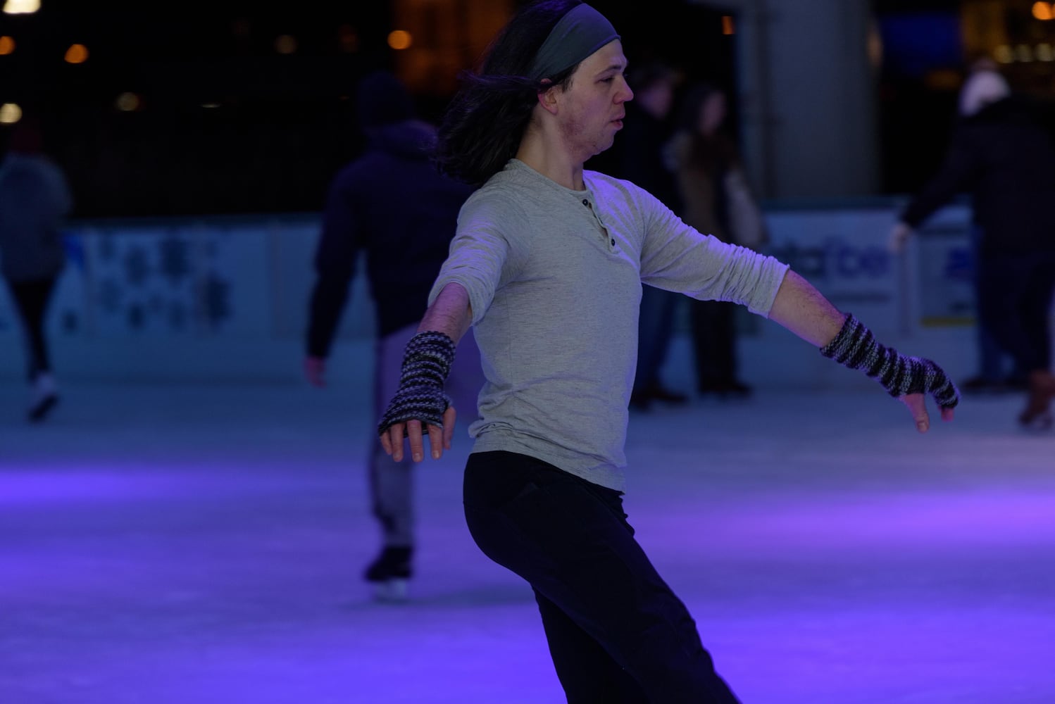 PHOTOS: Did we spot you ice skating during '90s Night at RiverScape MetroPark?