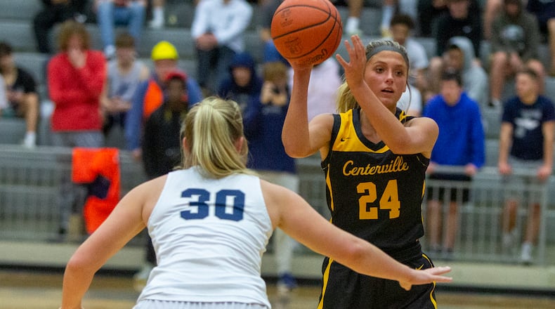 Centerville's Kendal George made five 3-pointers and scored 26 points Wednesday to lead the Elks to a 49-28 victory at Fairmont on Wednesday night. Jeff Gilbert/CONTRIBUTED