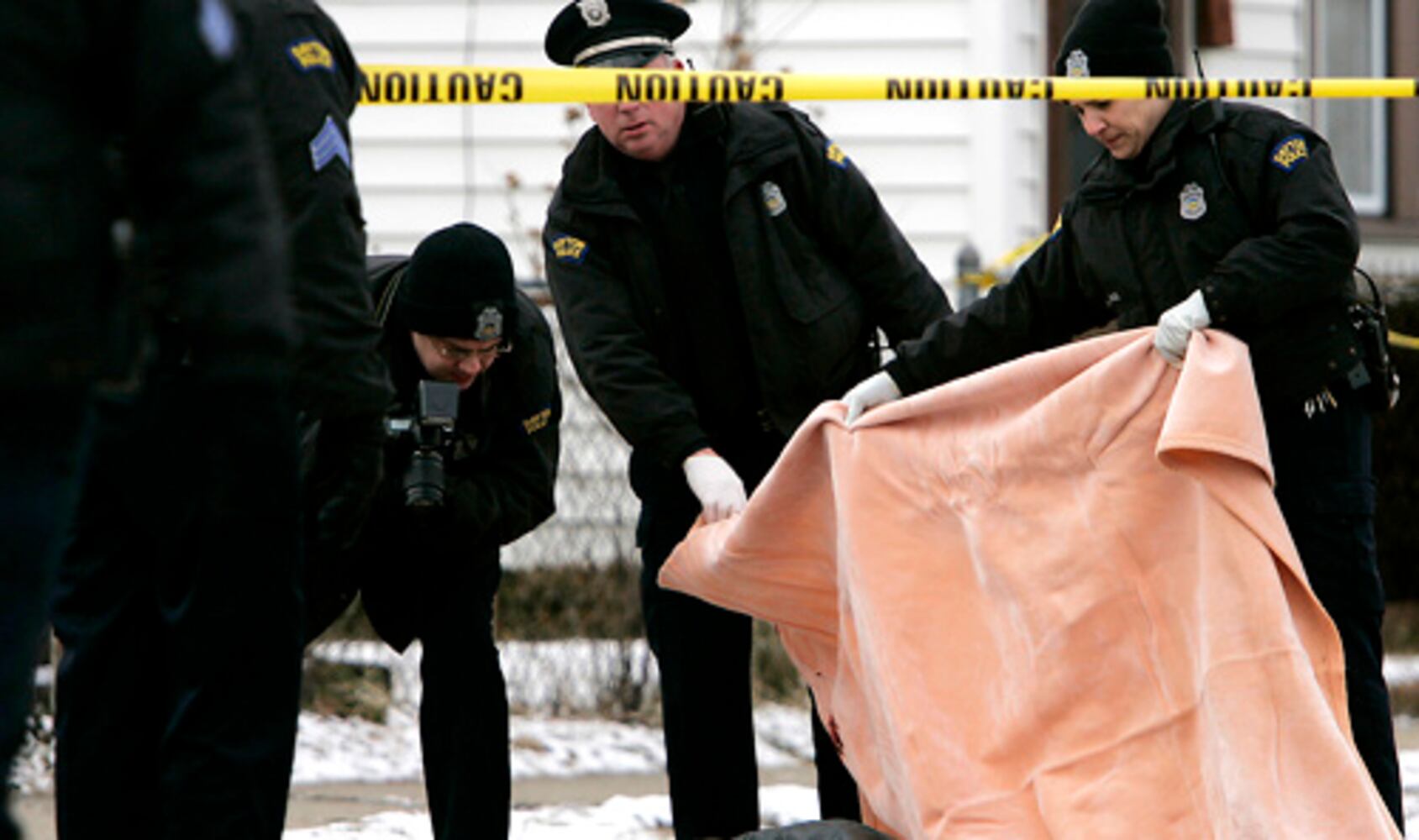 Man dies in shooting