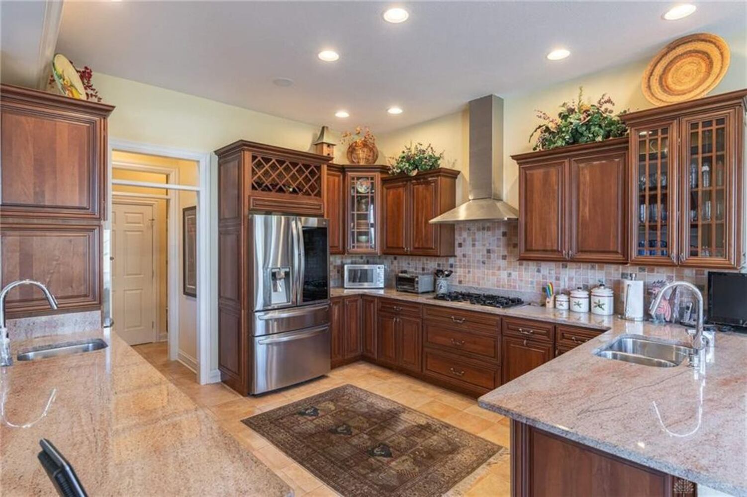 PHOTOS: Features HomesPlus home on Yankee Trace golf course