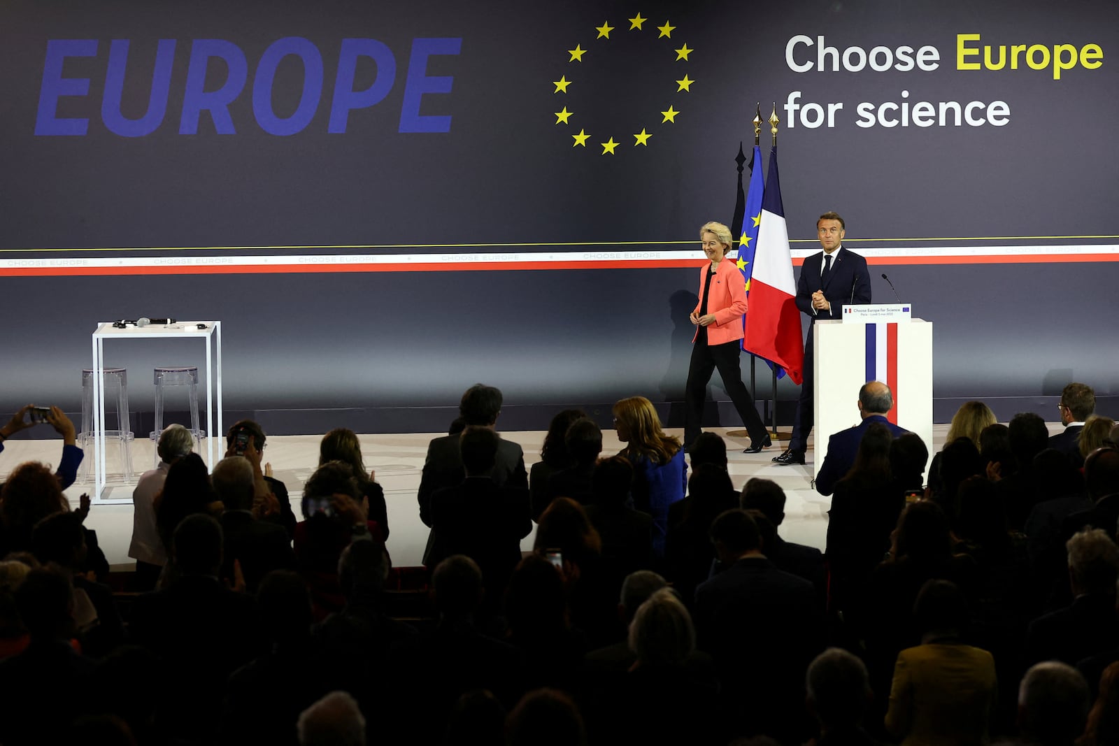 French President Emmanuel Macron and European Commission President Ursula Von der Leyen attend the "Choose Europe for Science" event, to encourage researchers and scientists from all over the world to practice in Europe, at the Sorbonne University in Paris, Monday, May 5, 2025.(Gonzalo Fuentes/Pool via AP)