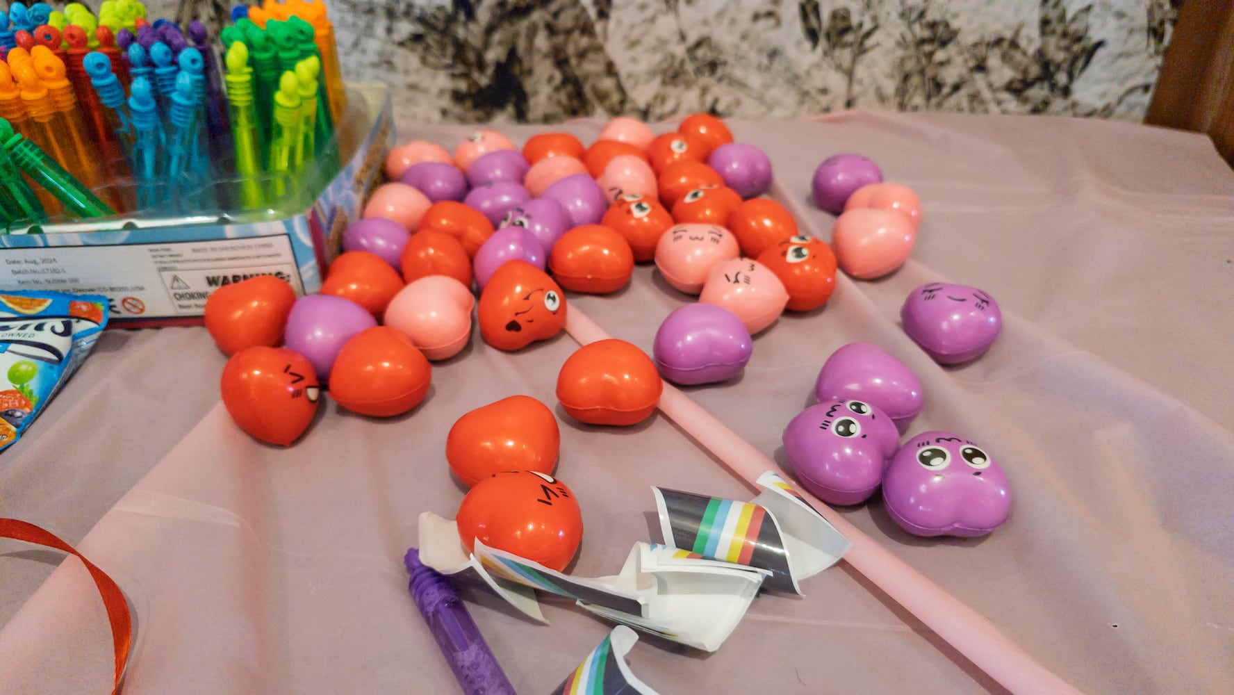 DDN 0212262 Goodwill Easterseals Valentines Day