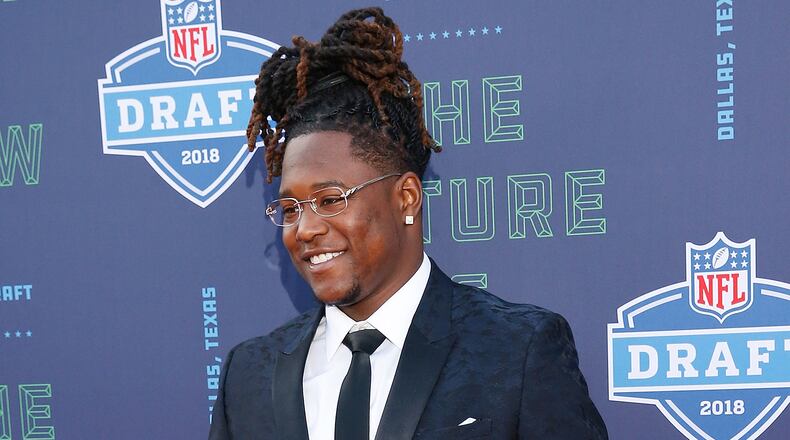 ARLINGTON, TX - APRIL 26:  Shaquem Griffin of UCF poses on the red carpet prior to the start of the 2018 NFL Draft at AT&T Stadium on April 26, 2018 in Arlington, Texas.  (Photo by Tim Warner/Getty Images)