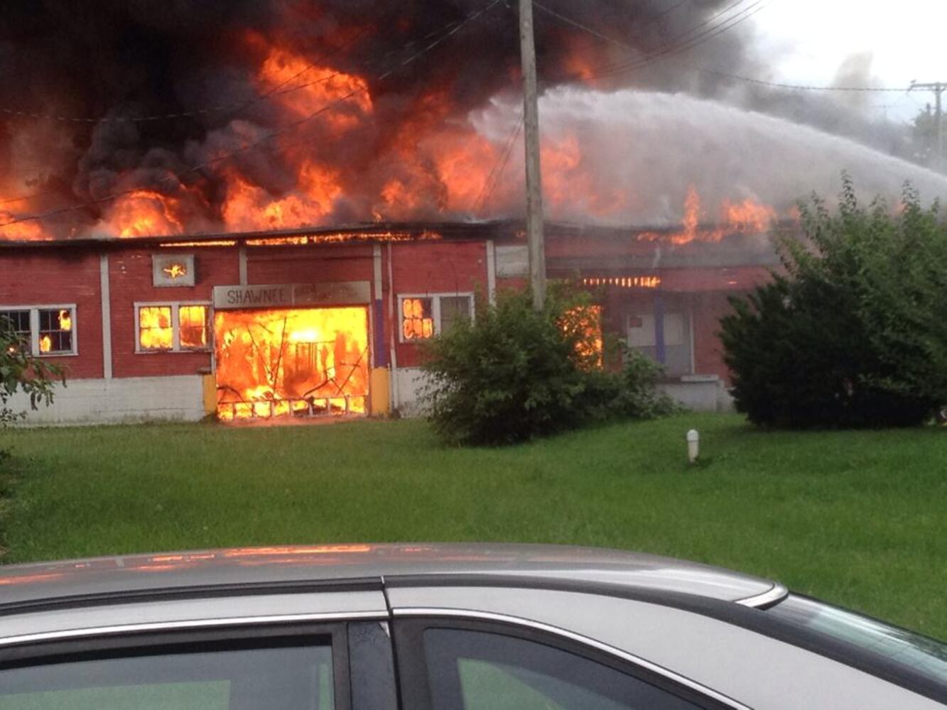 Readers capture photos of Piqua fire