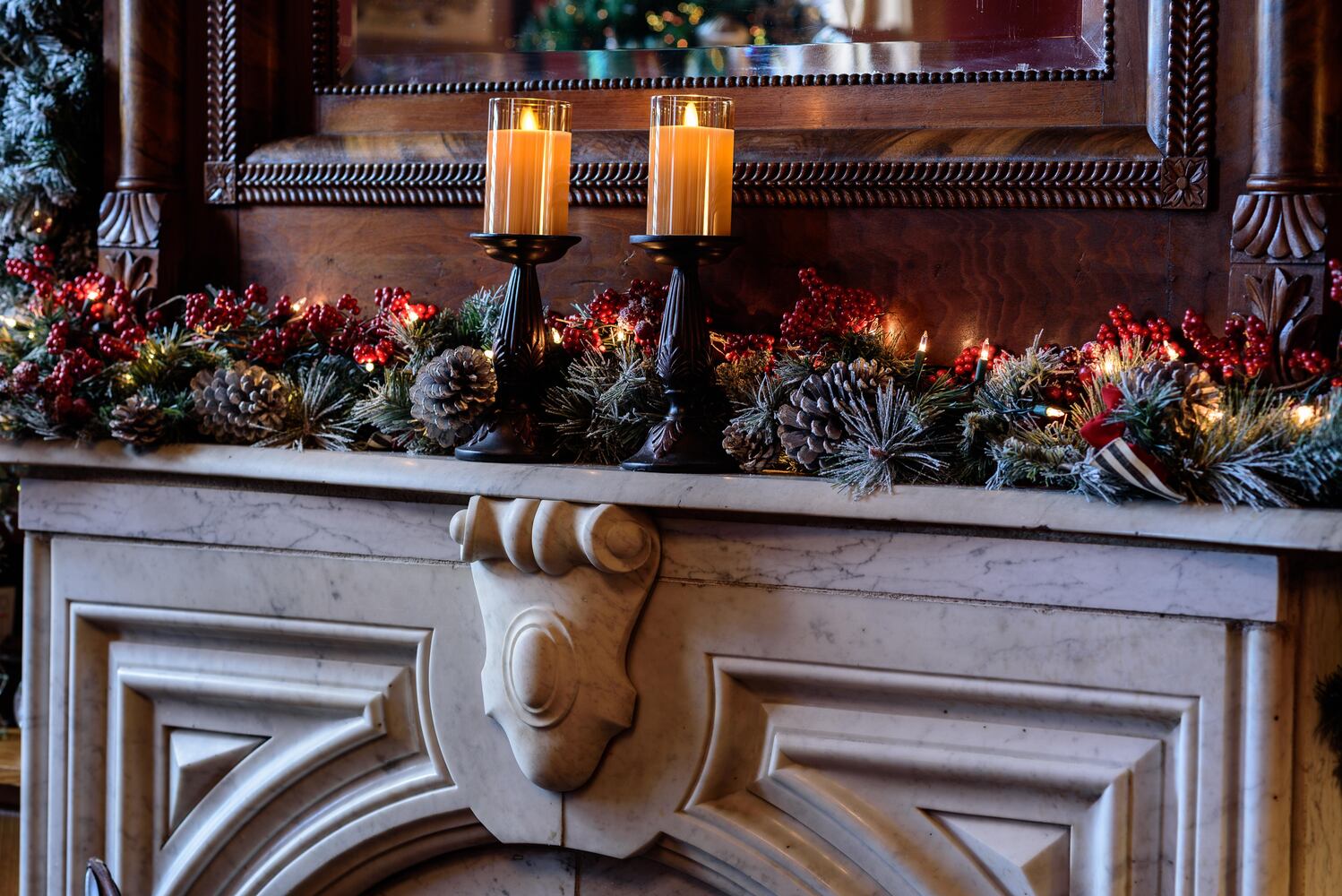 PHOTOS: The Oregon Historic District’s Virtual Grand Holiday Tour of Homes