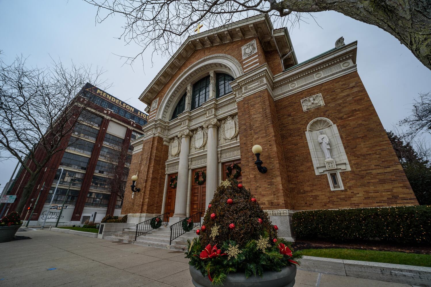 PHOTOS: Christmas Eve morning at St. Joseph Catholic Church in downtown Dayton