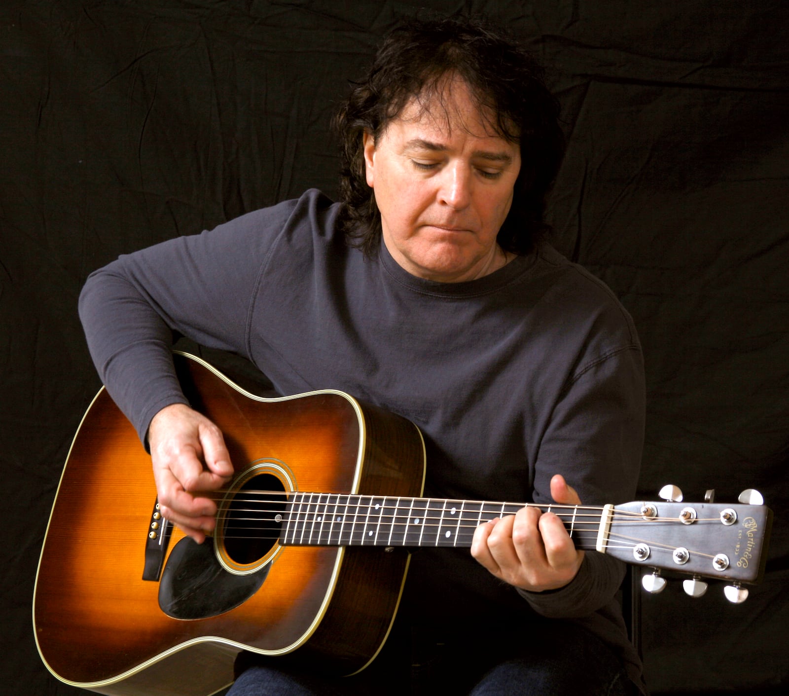 Yellow Springs native John Batdorf is returning for an intimate acoustic performance May 17 at SRS Rehearsal Stage, 70 High St., Dayton. Local guitarist Pete Price will open the show. Source: johnbatdorfmusic.com