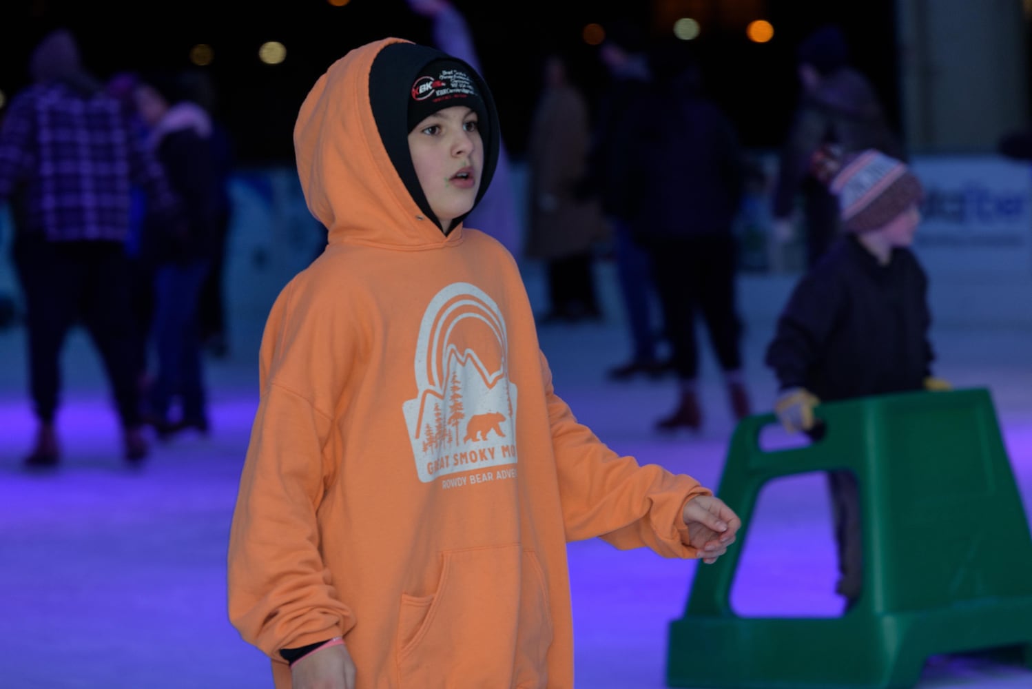 PHOTOS: Did we spot you ice skating during '90s Night at RiverScape MetroPark?