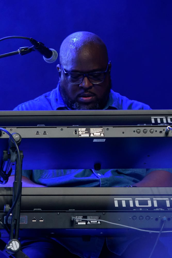 PHOTOS: CeCe Winans performs at Fraze Pavilion