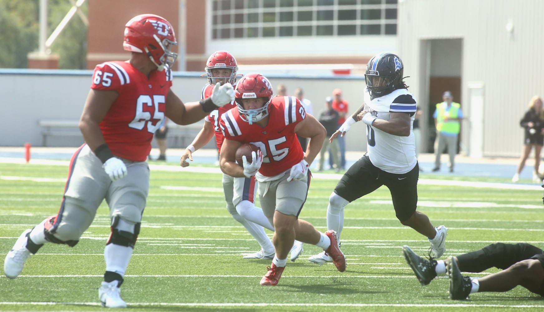 Dayton vs. Thomas More