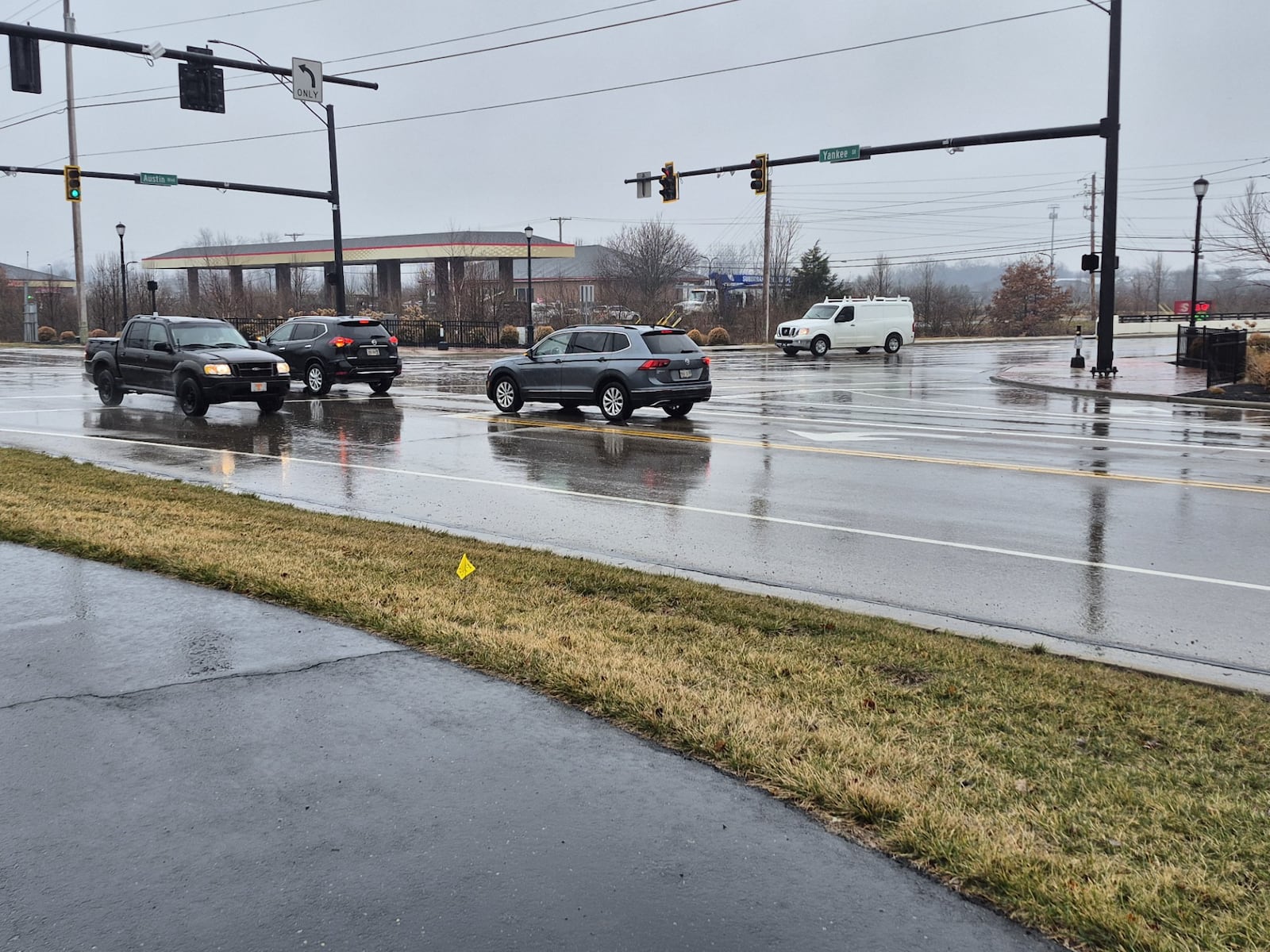 A proposed senior living facility on highly travelled Austin Boulevard in Washington Township has raised concerns about traffic and density. MICHAEL KURTZ / STAFF