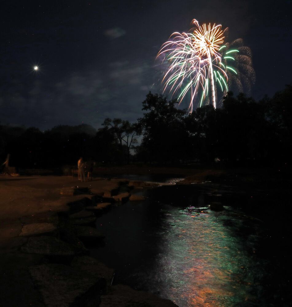 Springfield Fireworks SNS