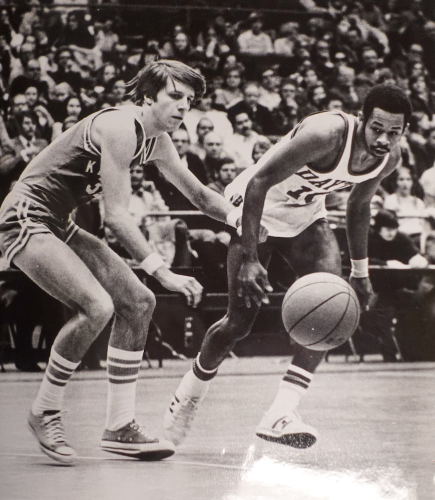 Dayton Flyers basketball archive