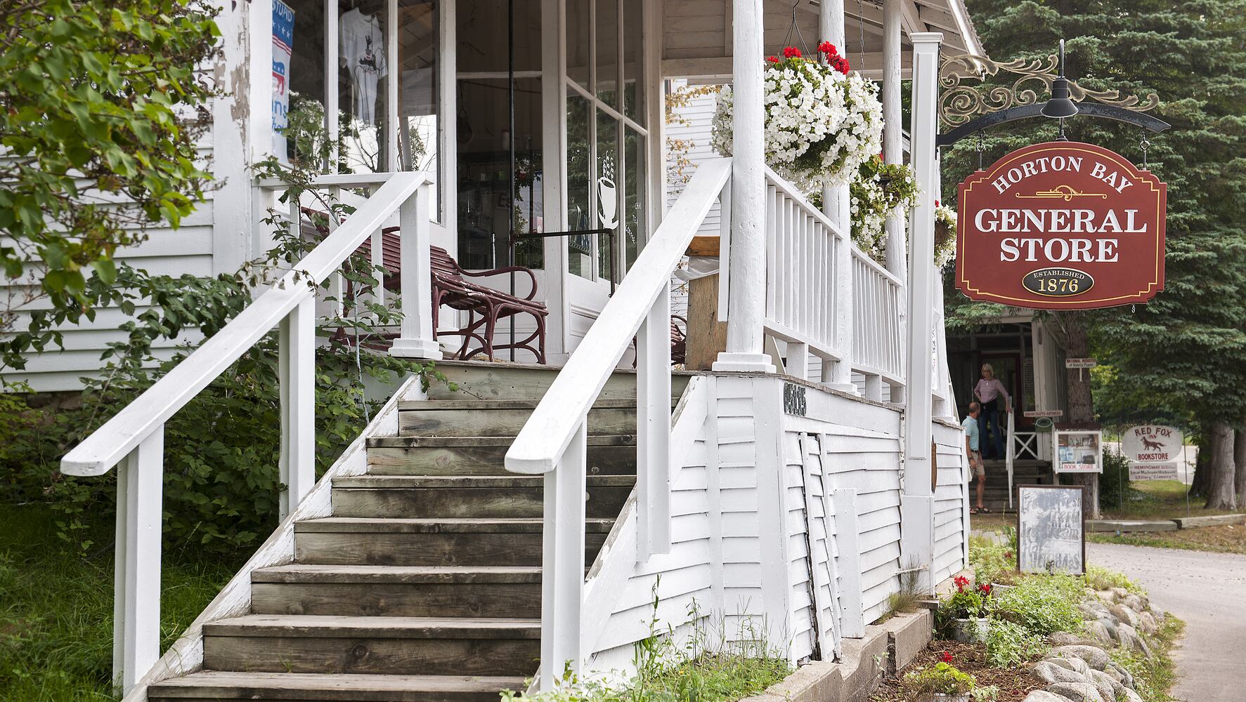 From Chicago to Mackinac Island, a tour of Lake Michigan