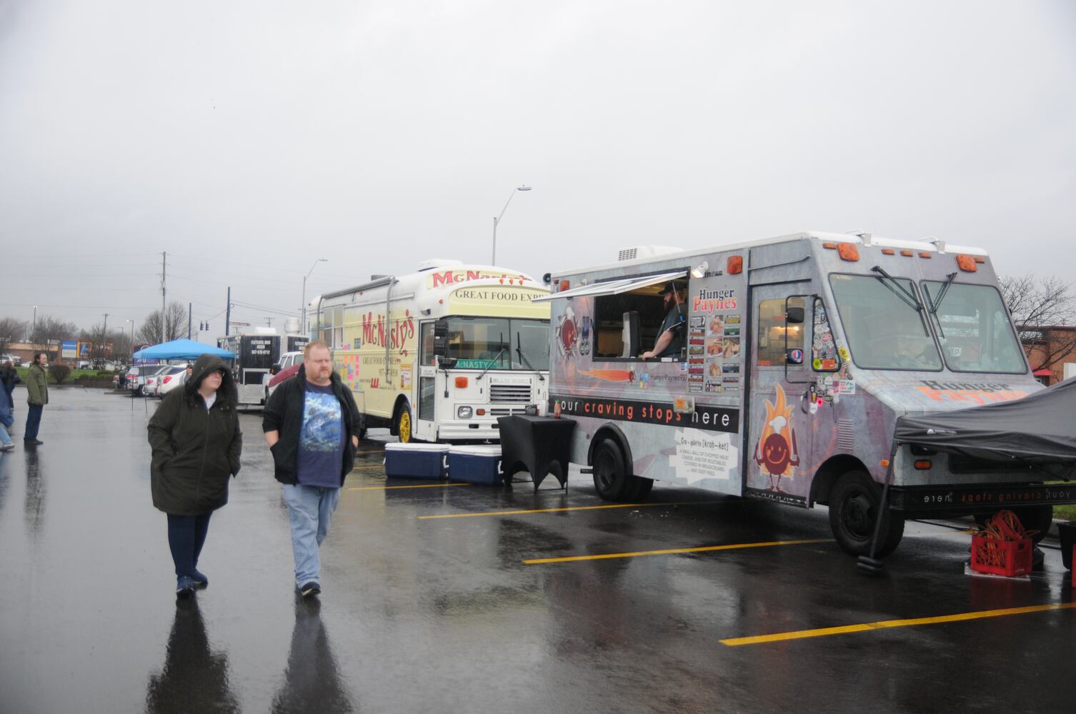 PHOTOS: Food truck extravaganza on Dorothy Lane