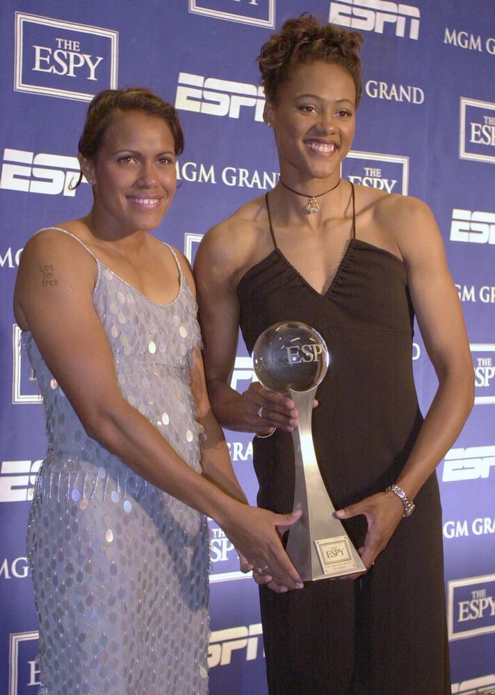 Throwback Thursday: 2001 ESPY Courage Awards winner