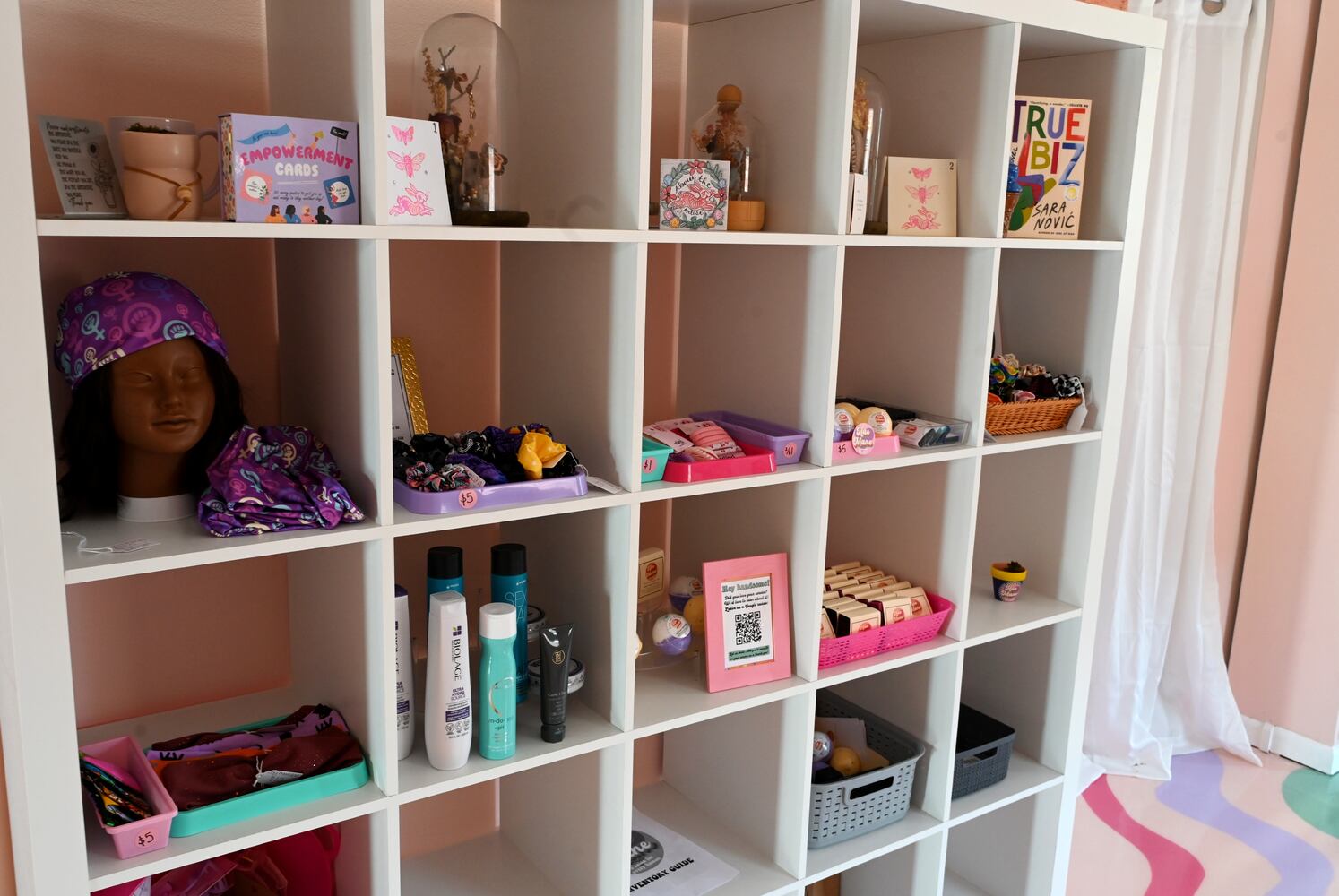 Hue Mane Salon relocates to Lindenwald