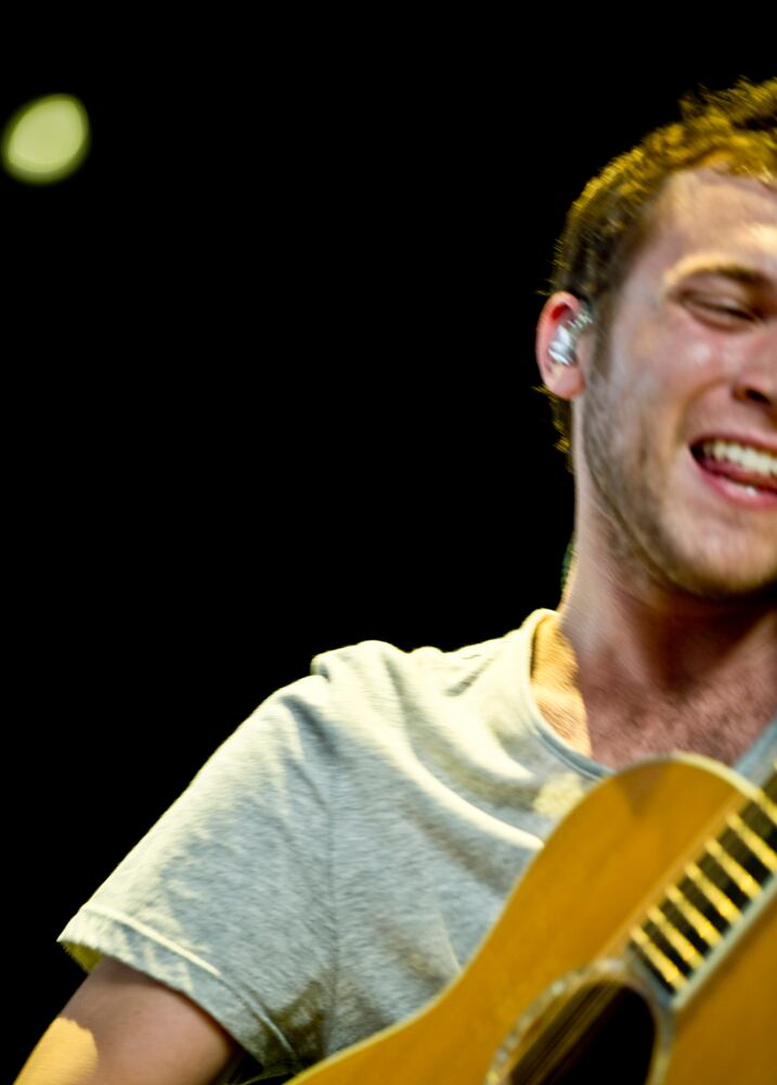 John Mayer, Phillip Phillips thrill Riverbend crowd