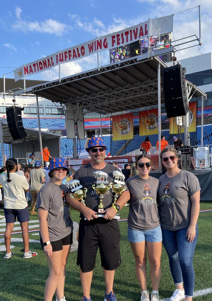 Archer’s Tavern competes at the National Buffalo Wing Festival