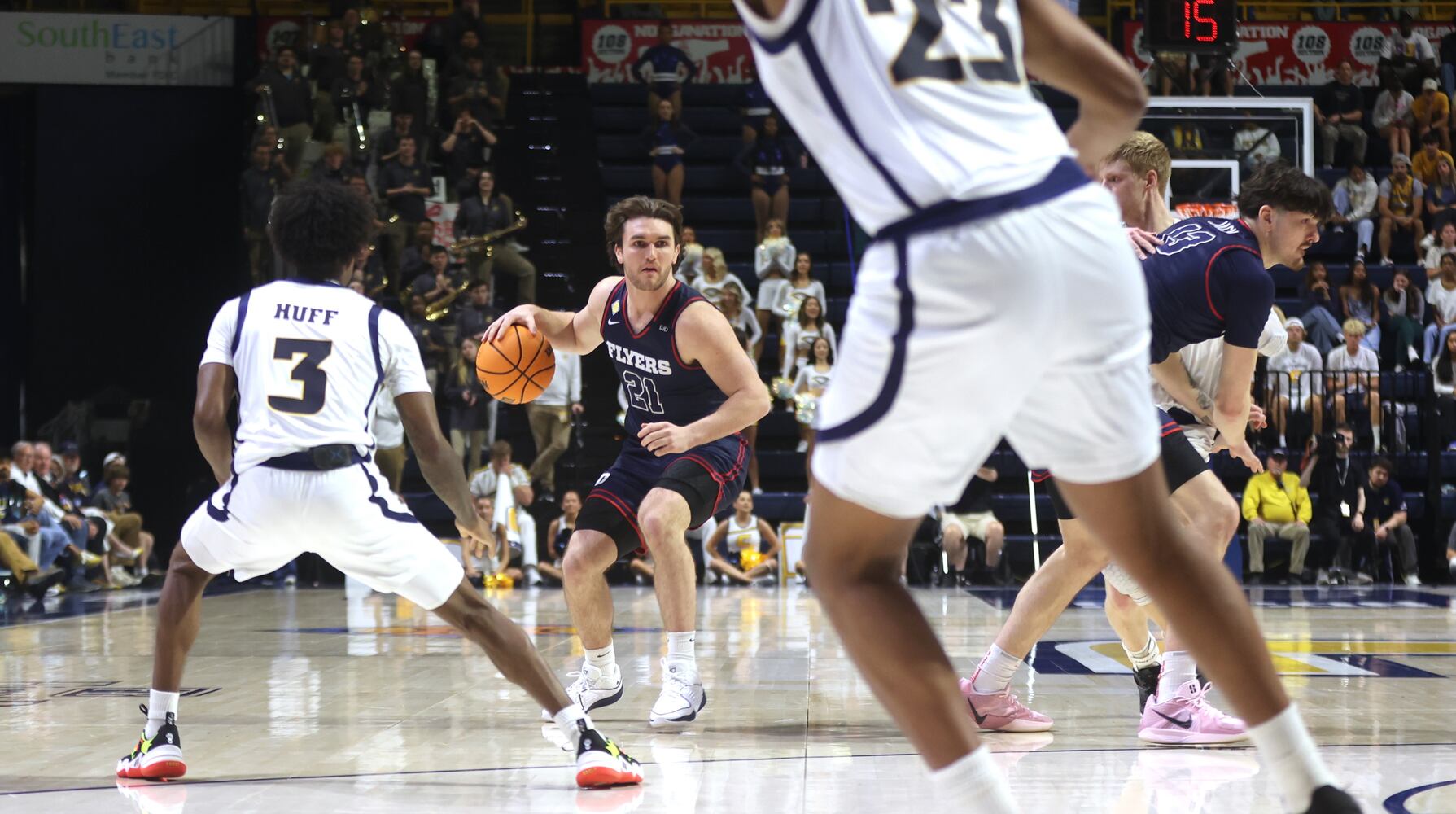 Dayton vs. Chattanooga
