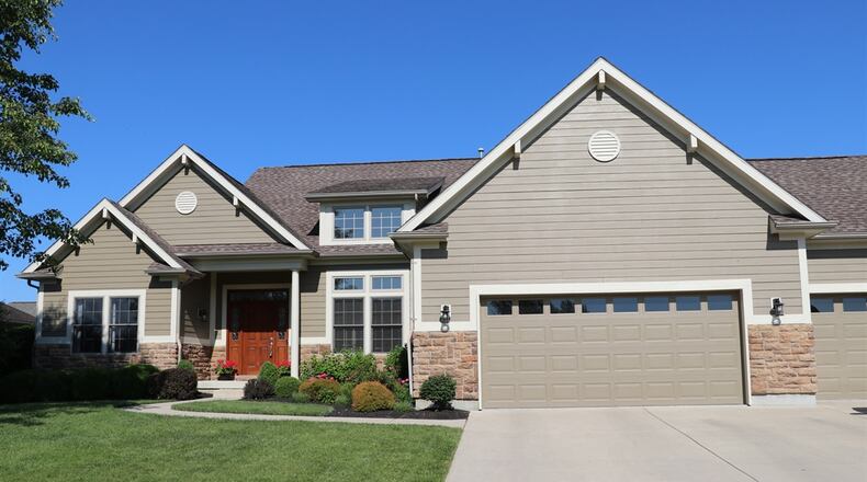 985 Rosewood Creek Drive