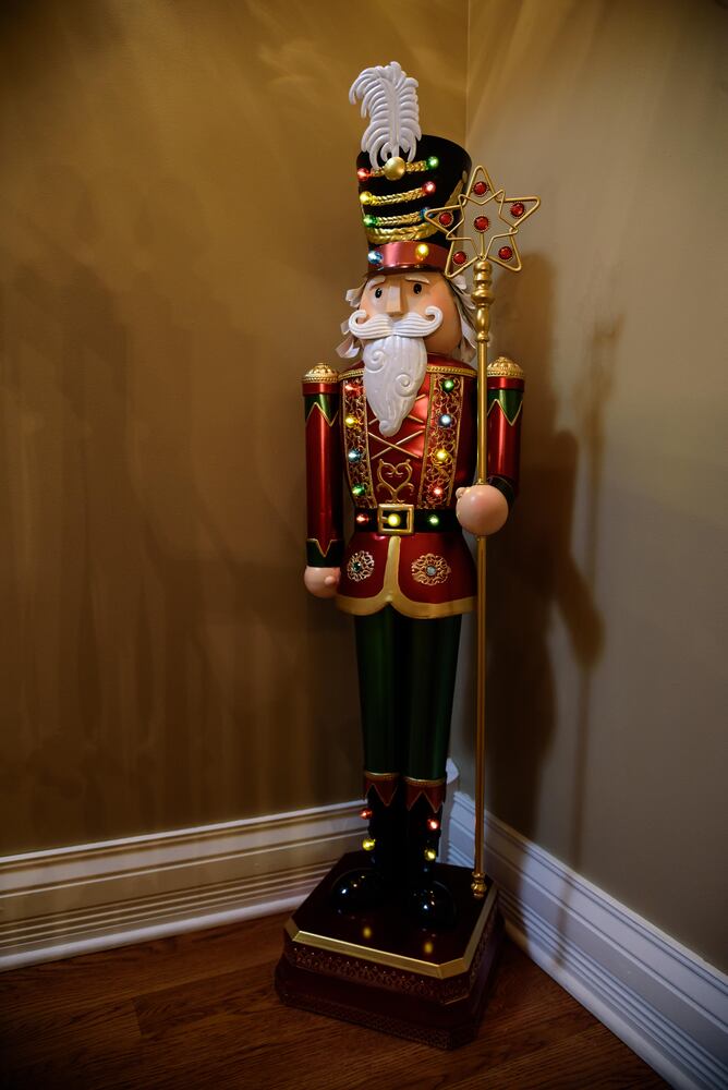 PHOTOS: Take a look inside stunning Oregon District homes decorated for its annual Candlelight Holiday Tour