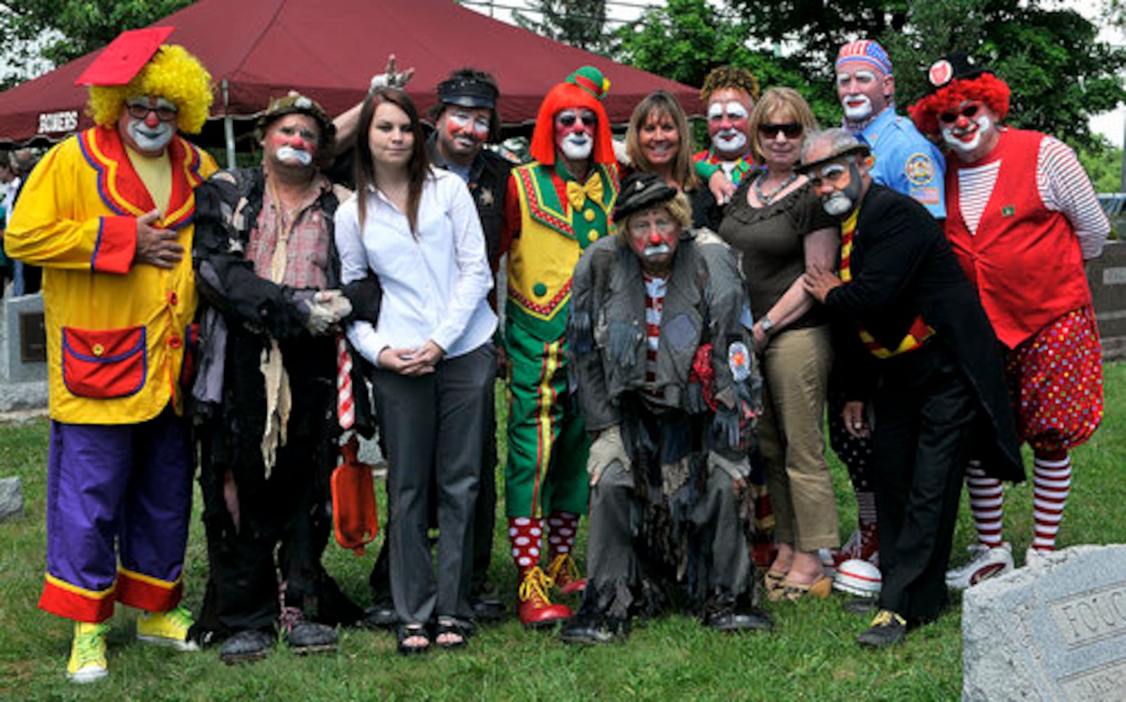 Clowns honor fallen friend