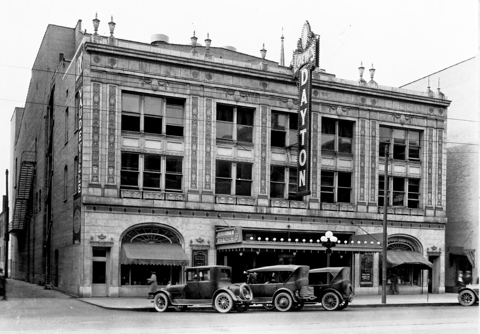Loew s TheaterThe Loew s Dayton Theater, at 125 N. Main St., welcomed the public into its beautifully decorated auditorium on May 4, 1918. Dayton s first deluxe motion picture house, the 2,208 seat theater had a mezzanine area where you could look down at the people seated below through a hole in the center of the floor. Renamed the Palace in 1972, the theater closed in April 1975 and was razed a few months later.