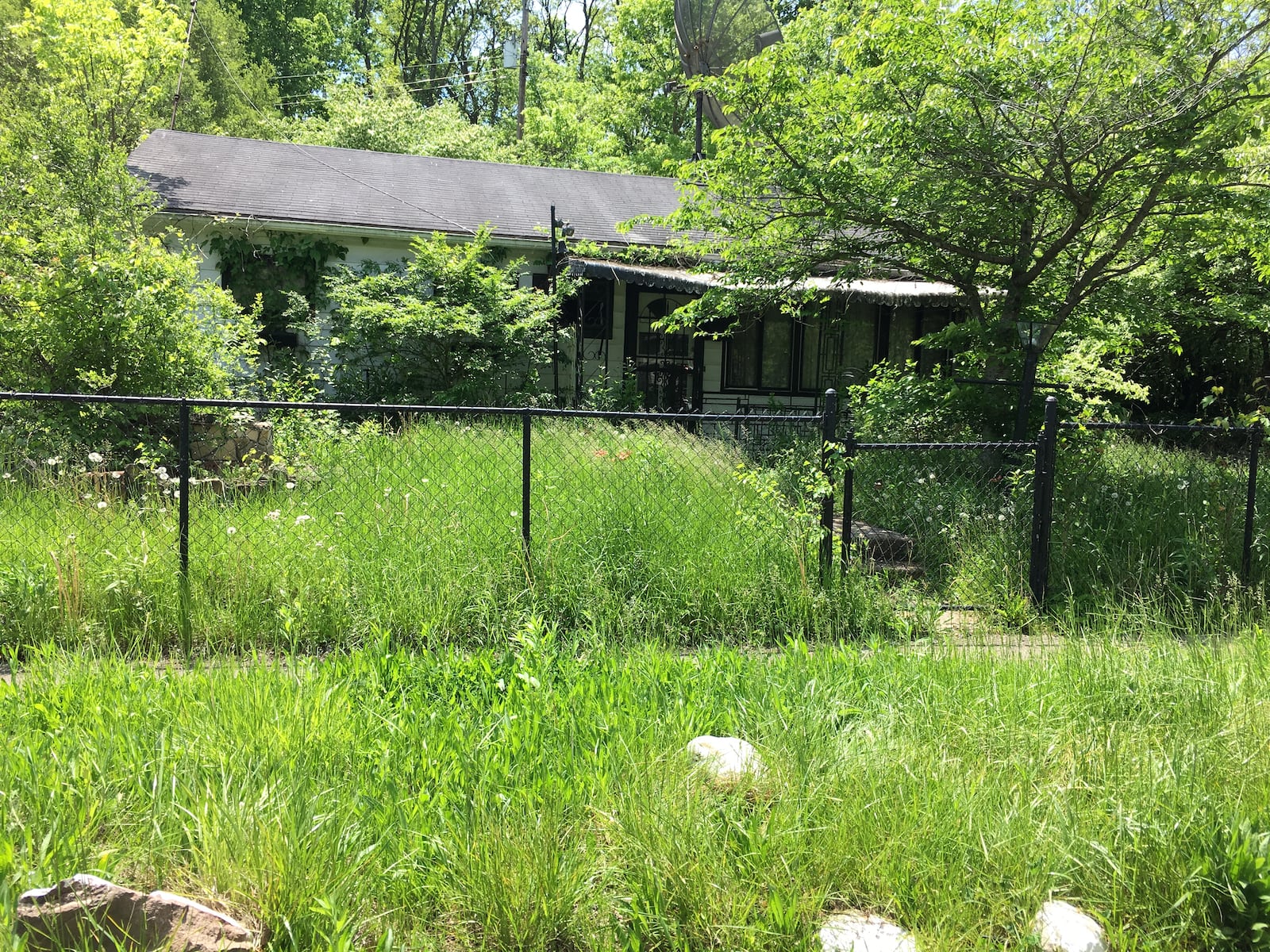 The Trotwood Community Improvement Corp. is hoping to take possession of this vacant home at 4650 Gardendale Ave. in Trotwood and rehab it. STAFF PHOTO/Lynn Hulsey
