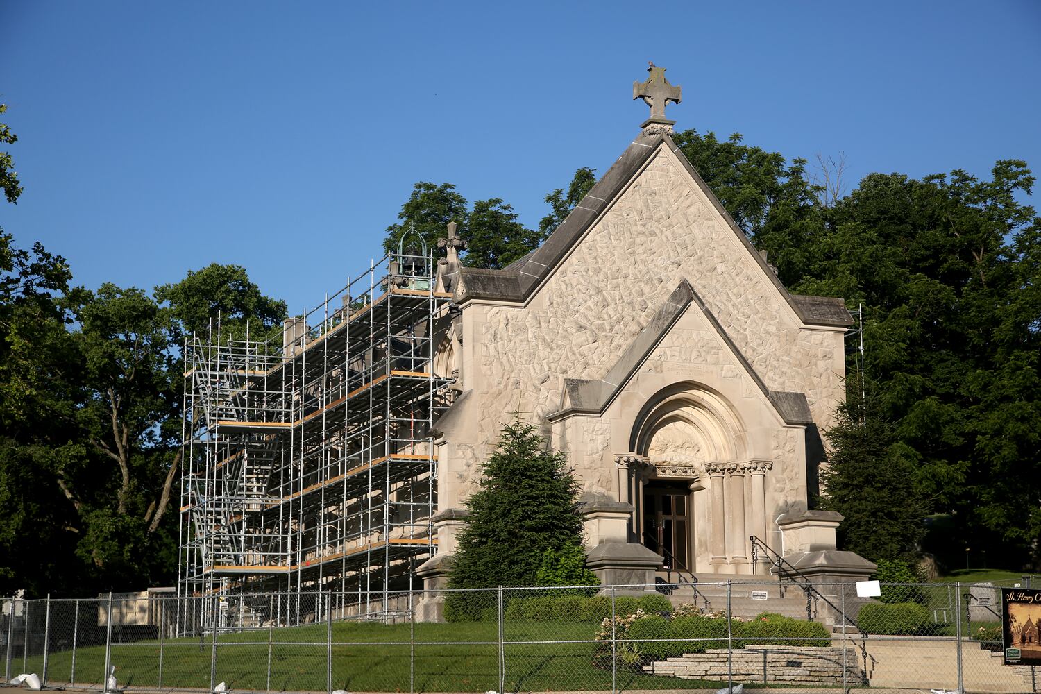 A memorial to the unclaimed dead is being restored in time for a local cemeteries’ 150th anniversary next year.