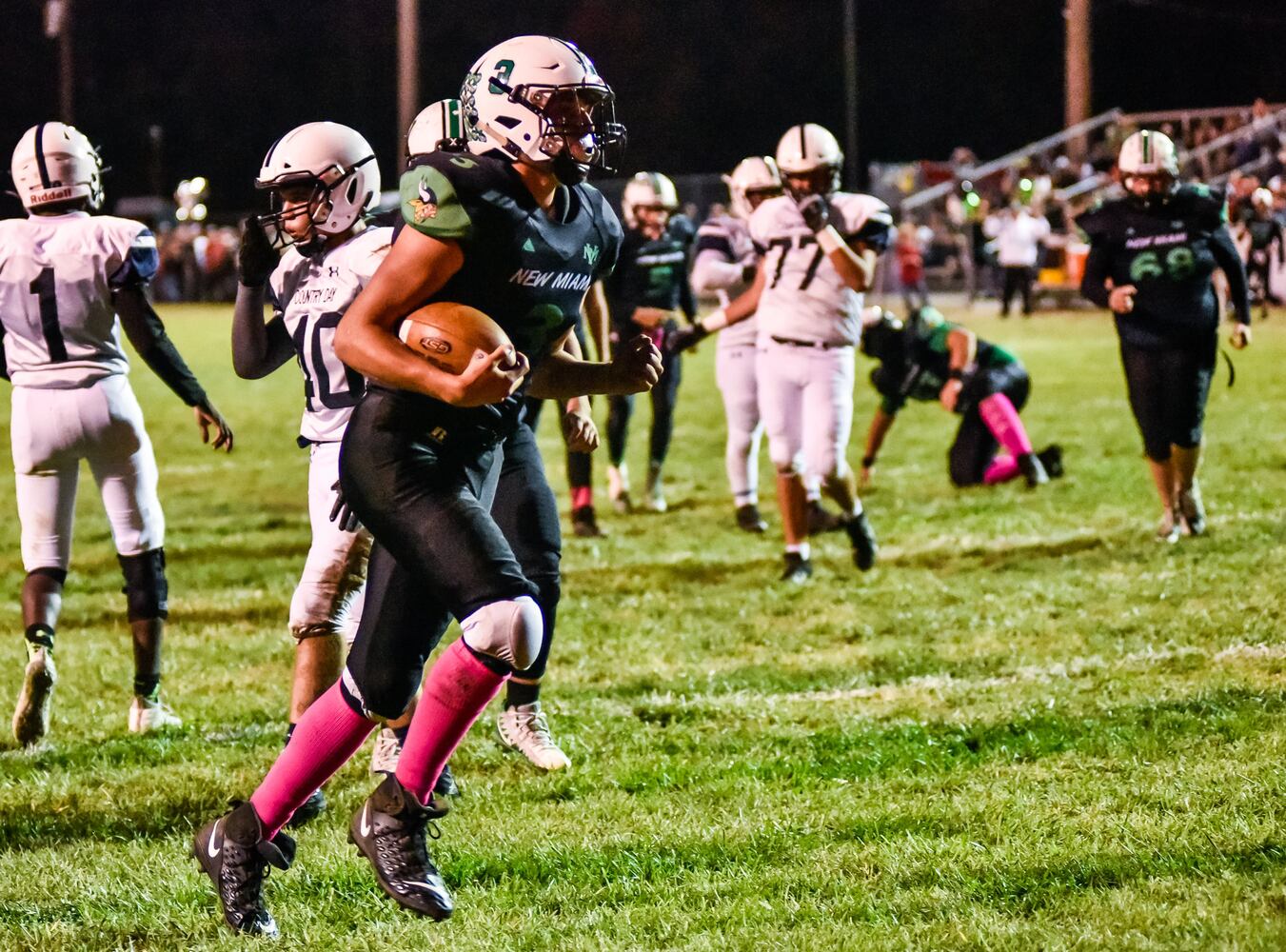 New Miami beats Cincinnati Country Day to move to 9-0 record