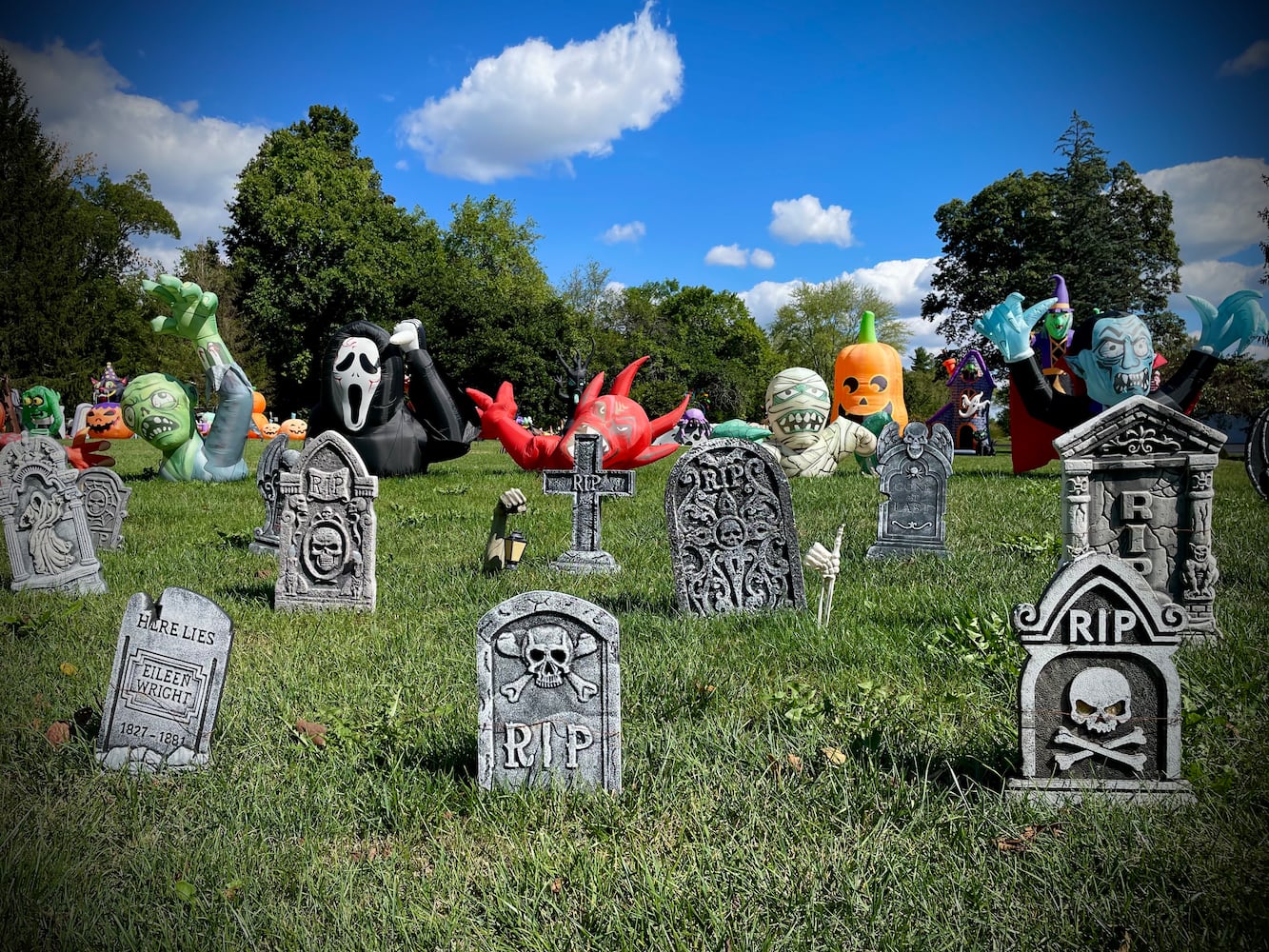 Centerville Halloween Home