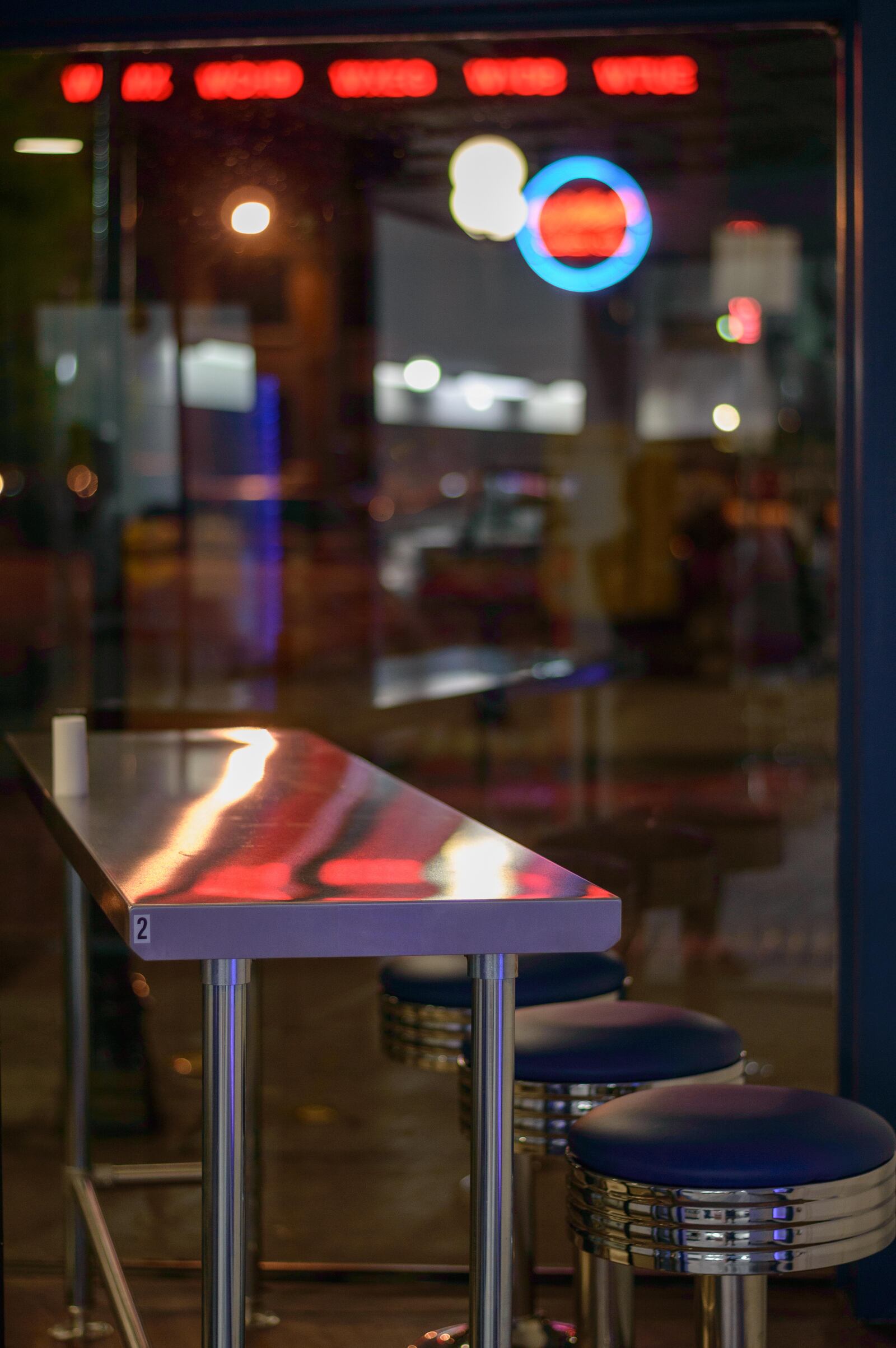 Scenes from 416 Diner's opening night in downtown Dayton. TOM GILLIAM/CONTRIBUTING PHOTOGRAPHER