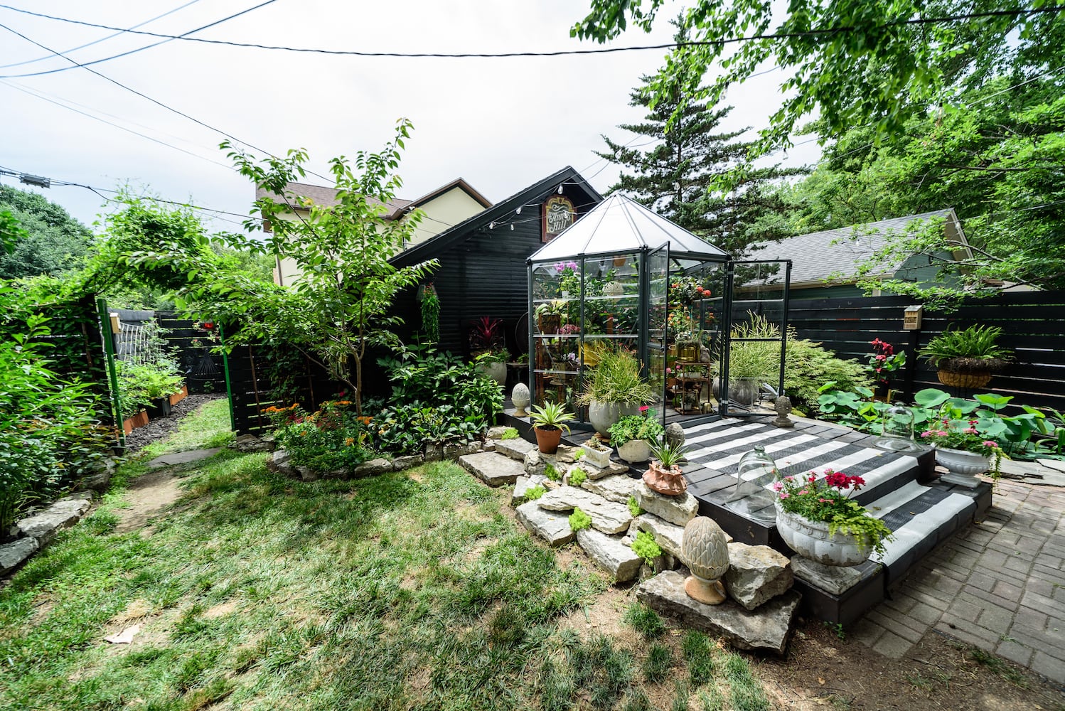 PHOTOS: 2024 St. Anne's Hill Historic District Garden Tour