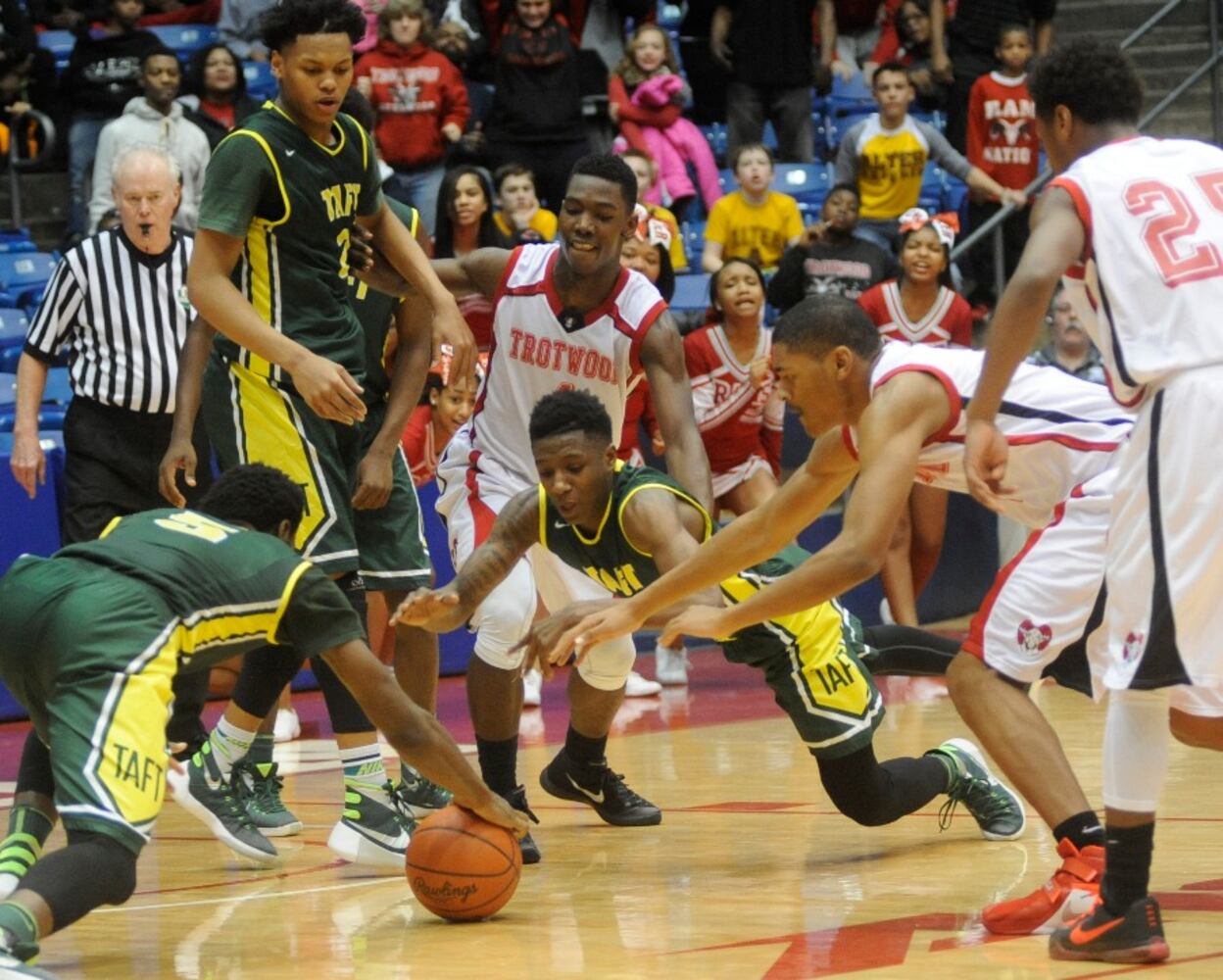 Area H.S. boys basketball action