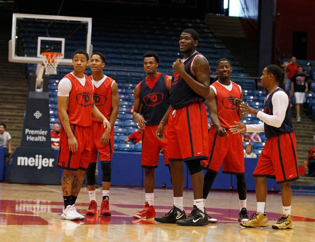 UD men to play two 16-minute halves at Red and Blue game